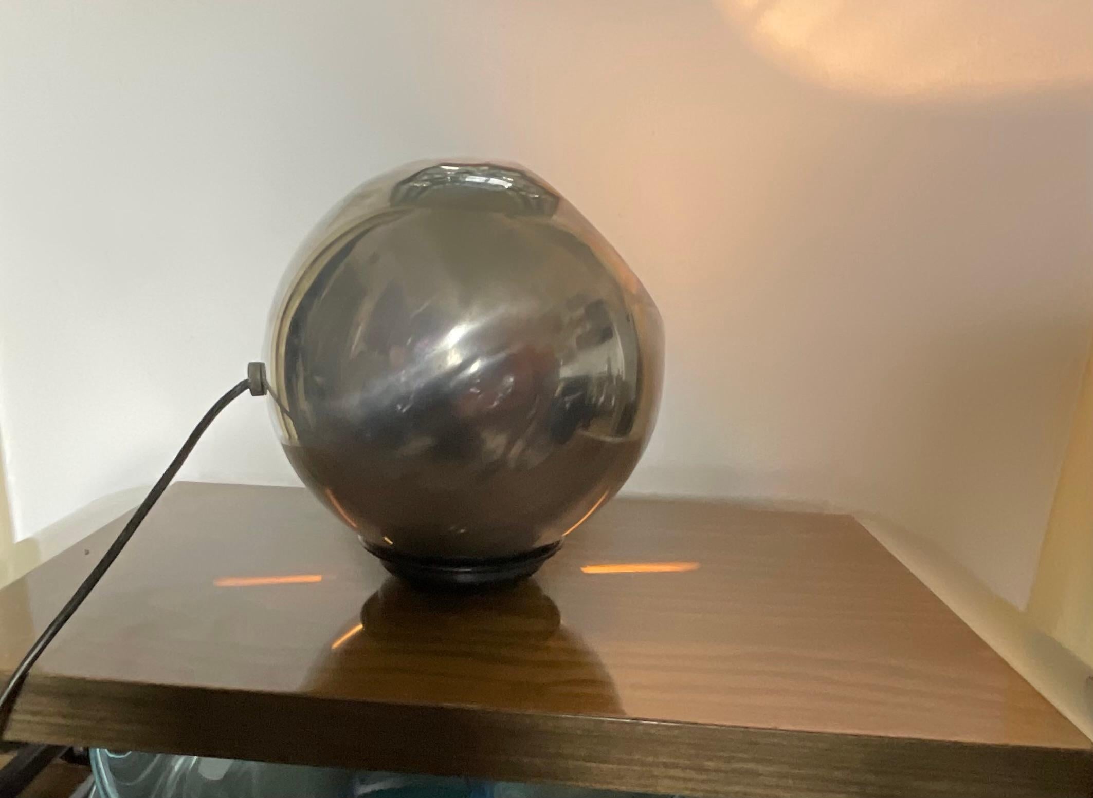 Mid-Century Modern GINO SARFATTI - ARTELUCE Lampada in alluminio lucidato - Mod. 586 - ITALIA 1962. For Sale