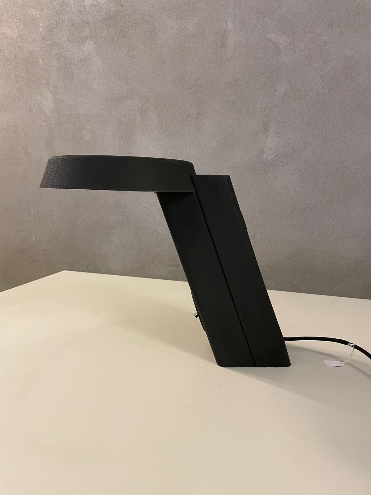 Mid-Century Modern Gino Sarfatti Arteluce Mod, 607 Black Aluminium Table Lamp, Italy, 1971