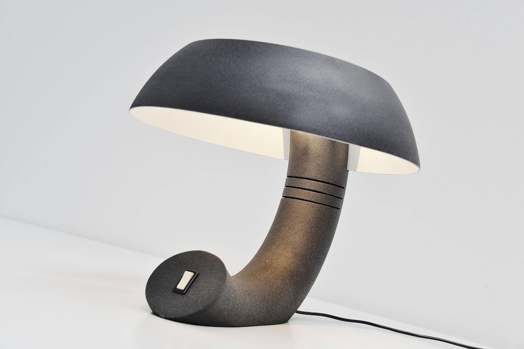 Gino Sarfatti Arteluce Style Halogen Desk Lamp, Italy, 1970 In Excellent Condition In Roosendaal, Noord Brabant