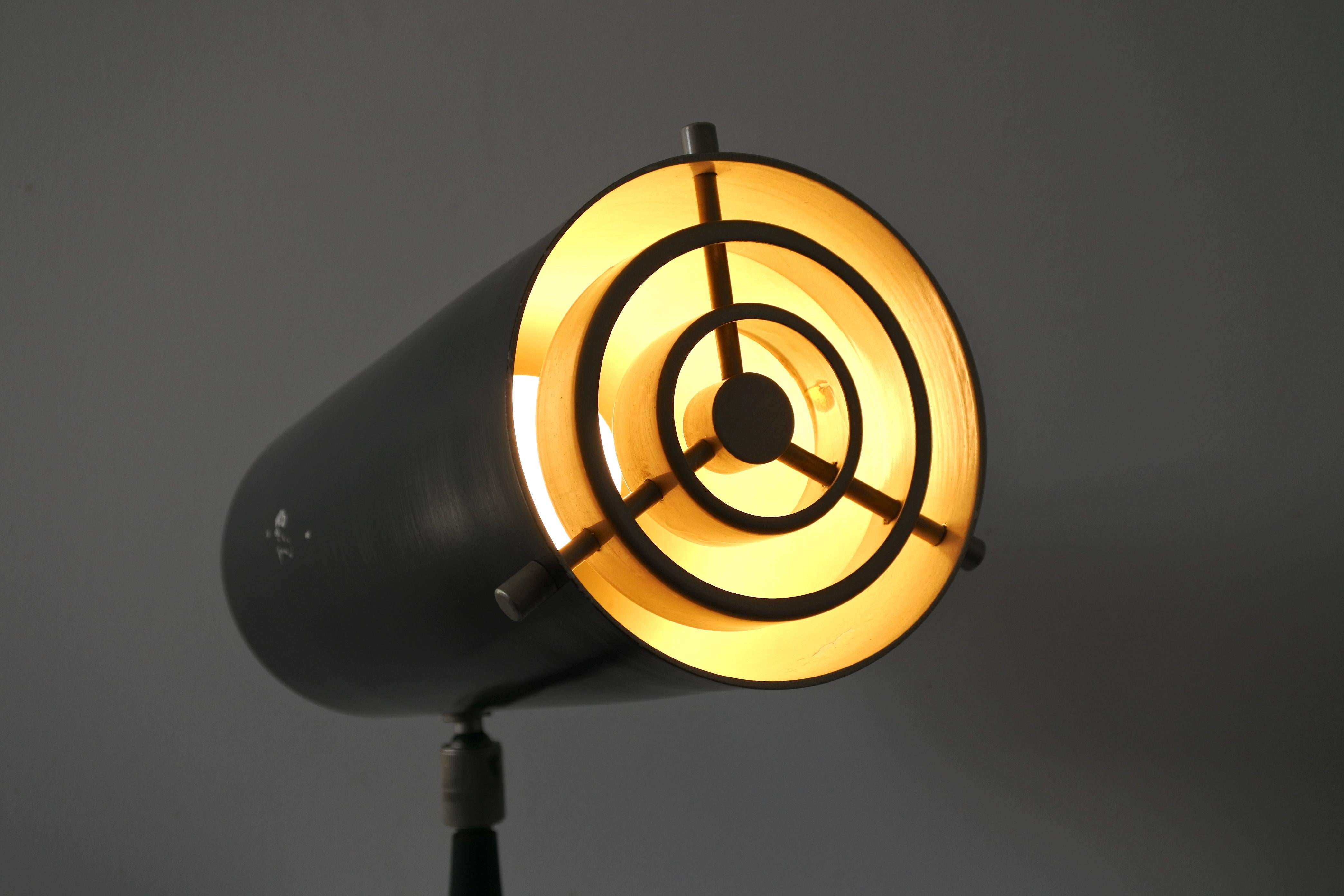 Gino Sarfatti & Arteluce Table Lamp Model 569/N Italy, 1956 In Good Condition For Sale In La Teste De Buch, FR