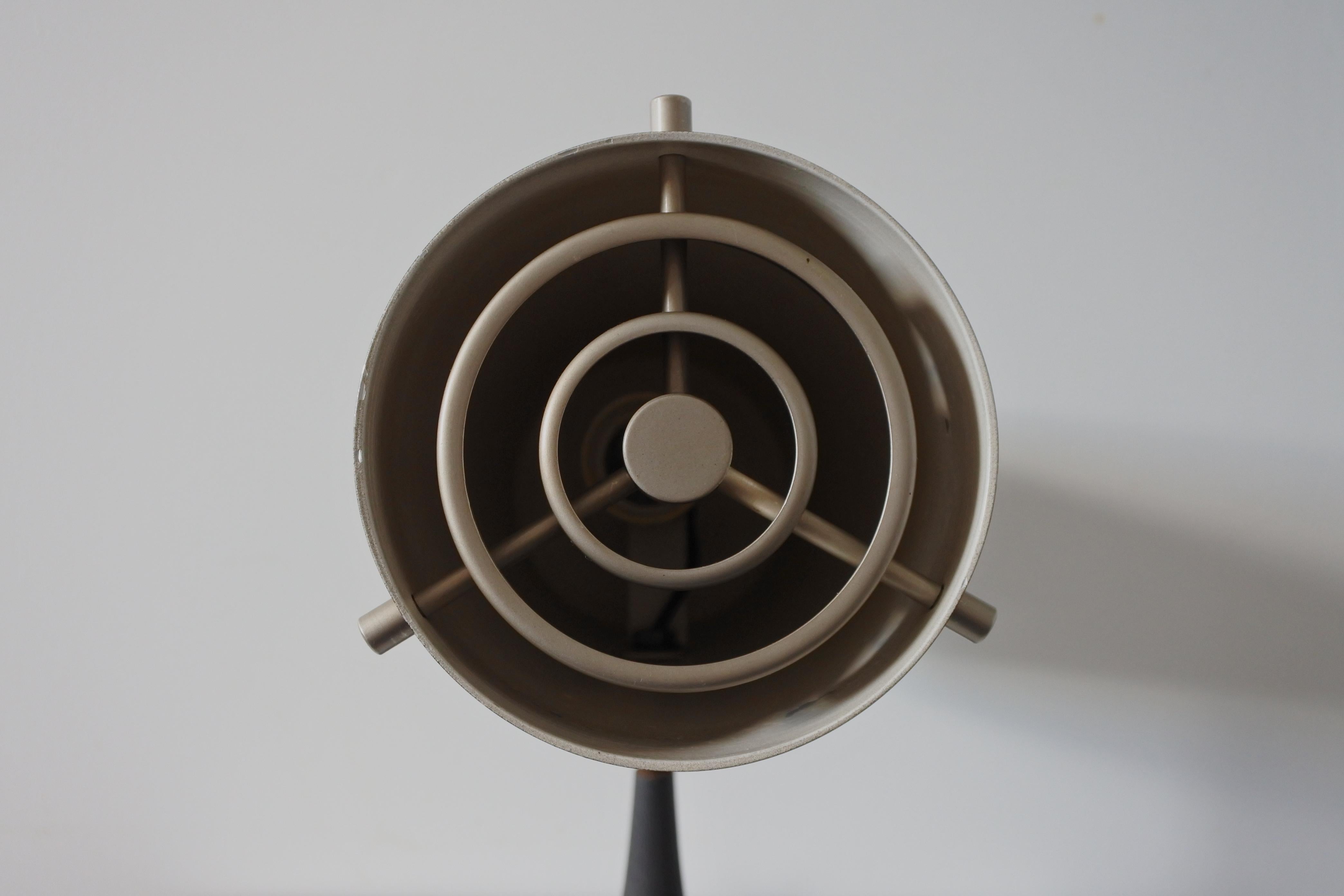 Gino Sarfatti & Arteluce Table Lamp Model 569/N Italy, 1956 For Sale 1