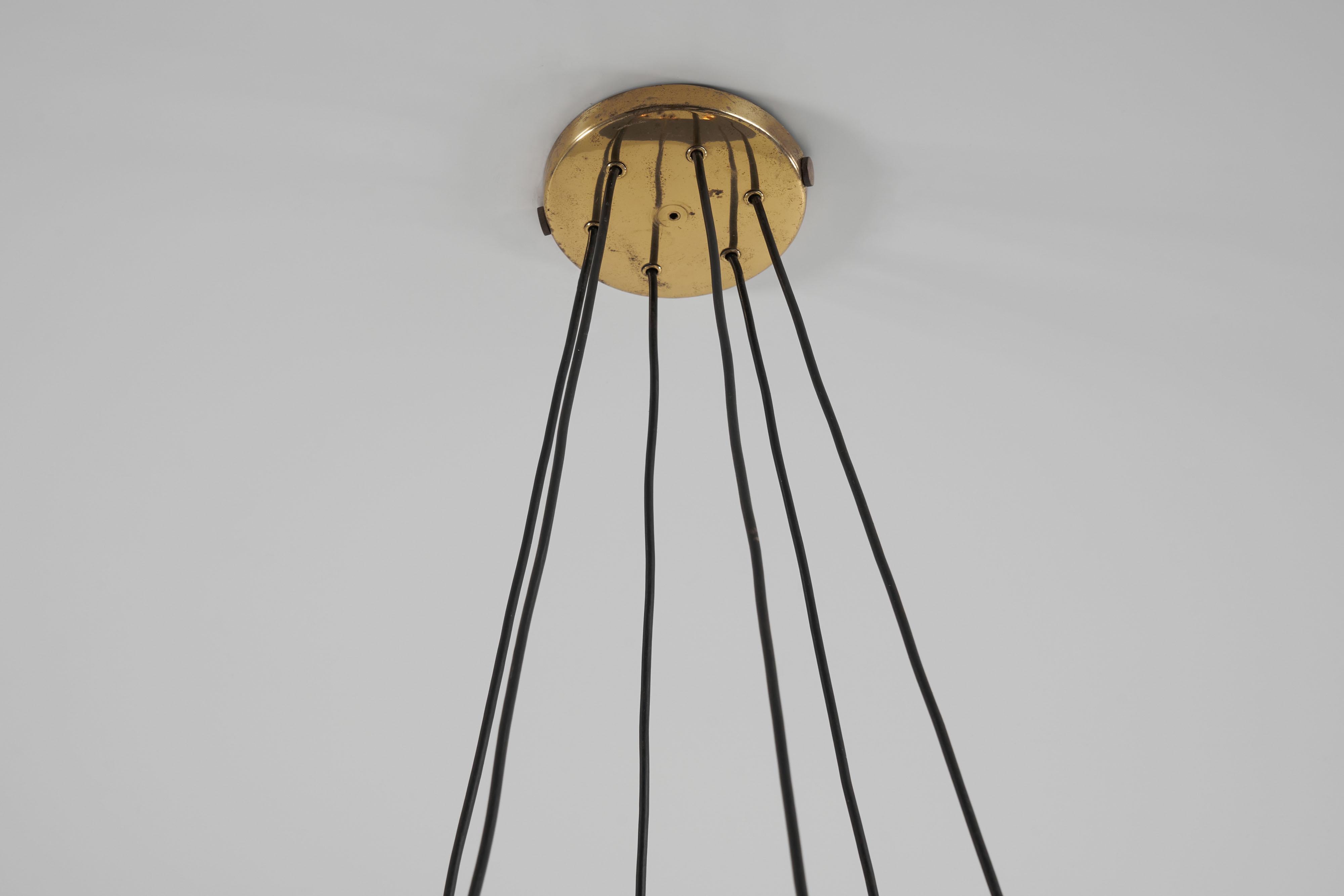 Gino Sarfatti chandelier model 2058 Arteluce Italy 1954 For Sale 5