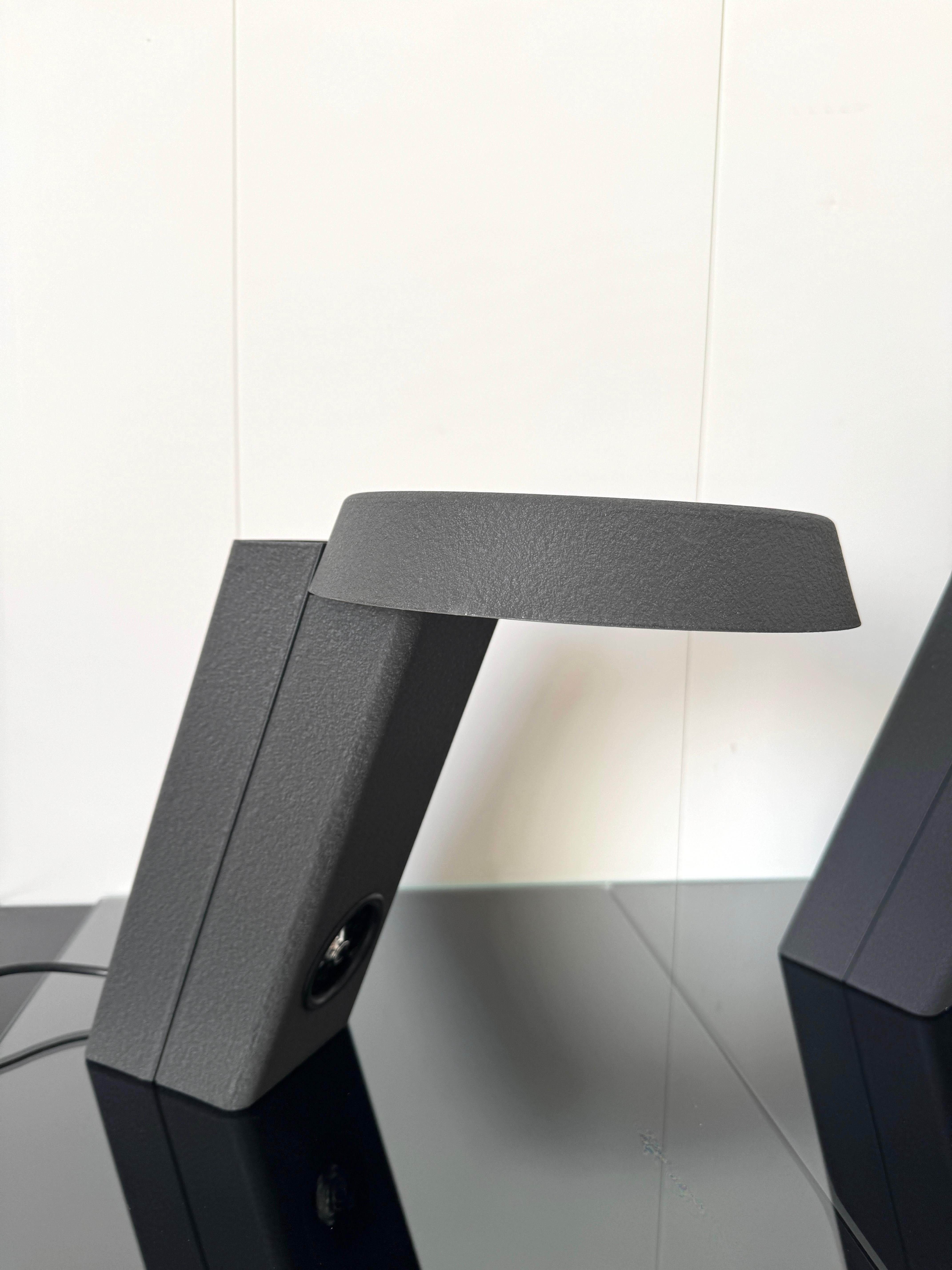 Gino Sarfatti, Paire de lampes de table mod.  607, prod. Arteluce, 1971 en vente 3
