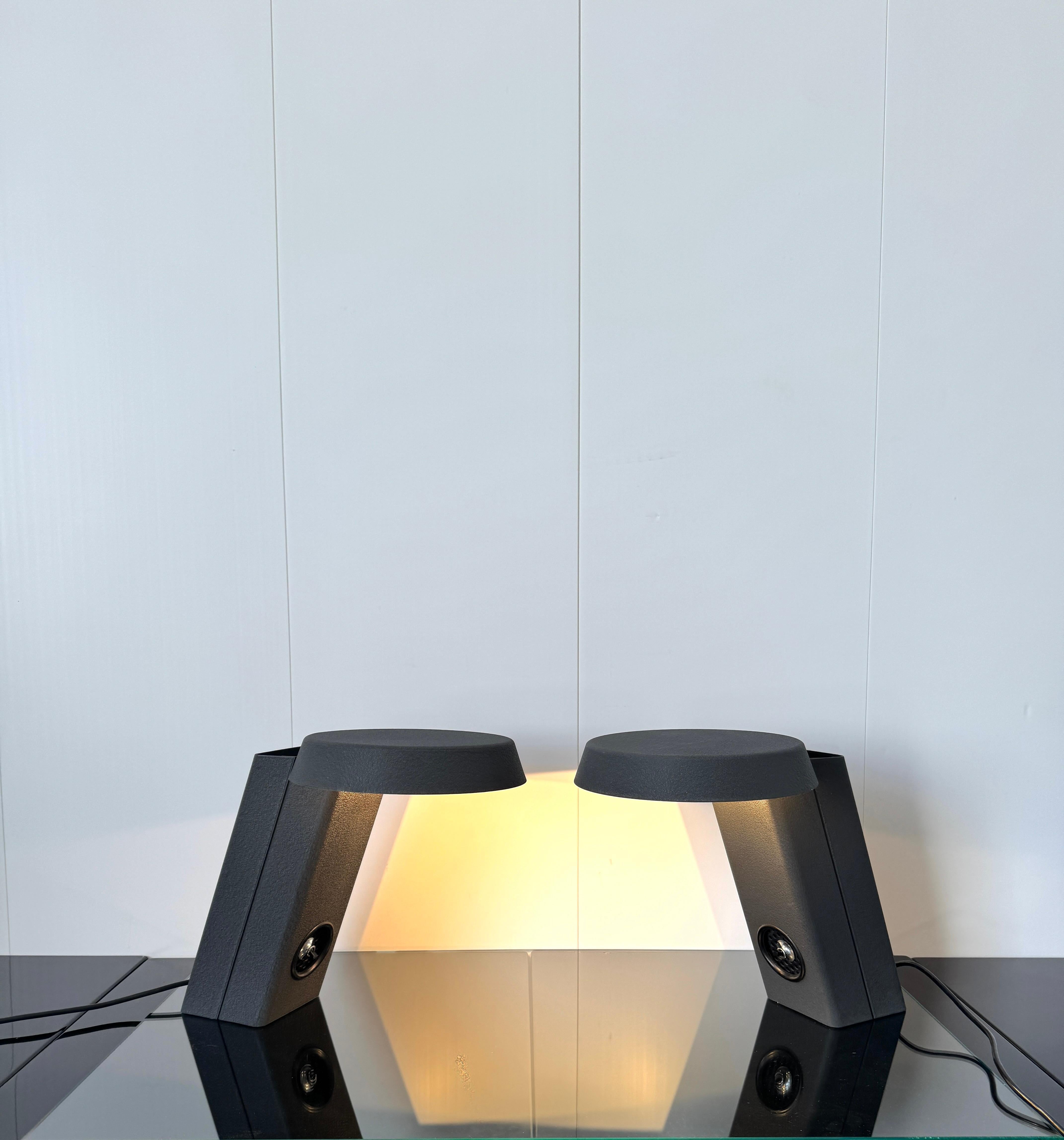 Italian Gino Sarfatti, Paire de lampes de table mod.  607, prod. Arteluce, 1971 en vente