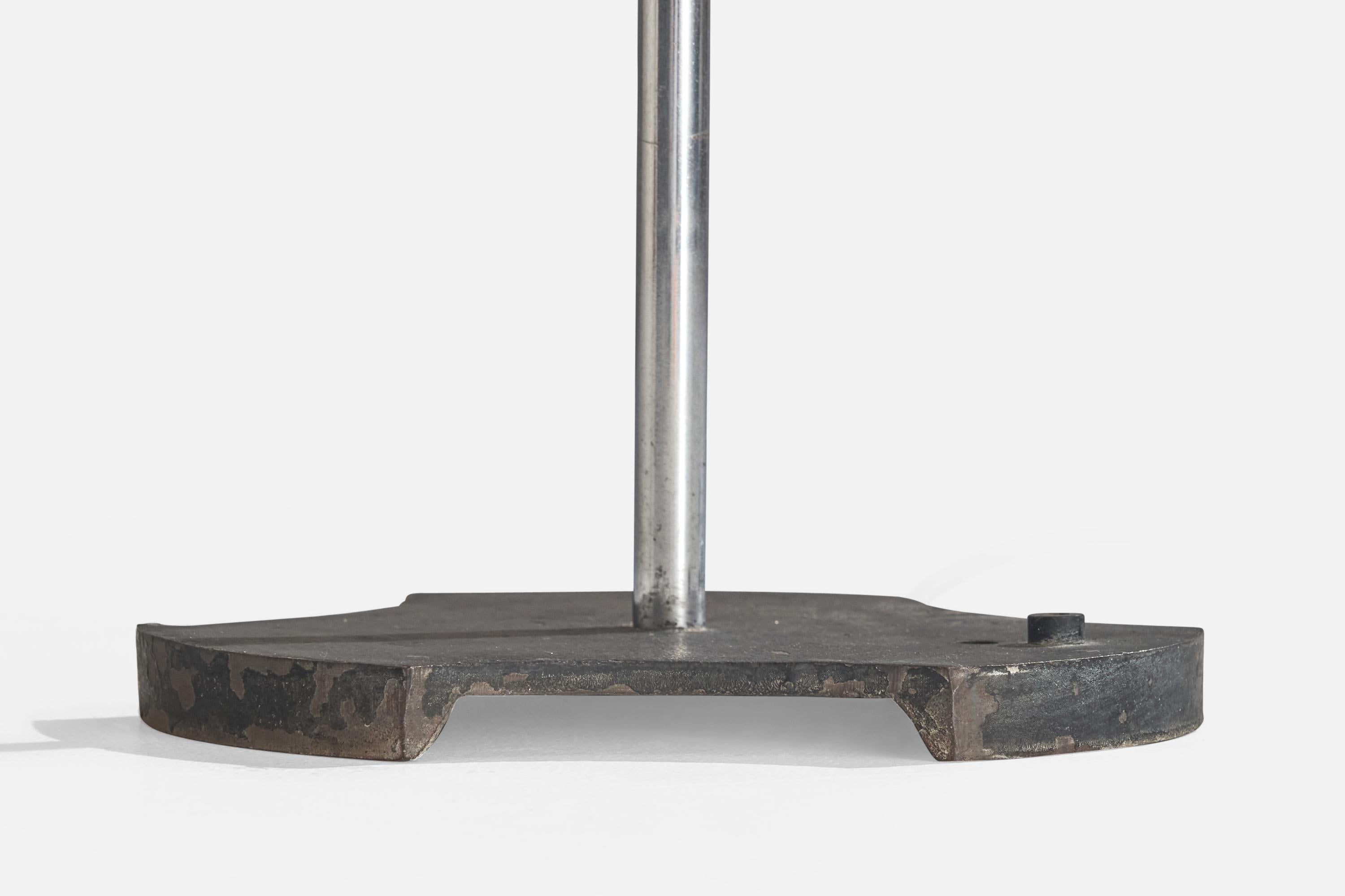 Mid-20th Century Gino Sarfatti, Floor Lamp, Aluminum, Chrome, Iron, Italy, 1950s For Sale