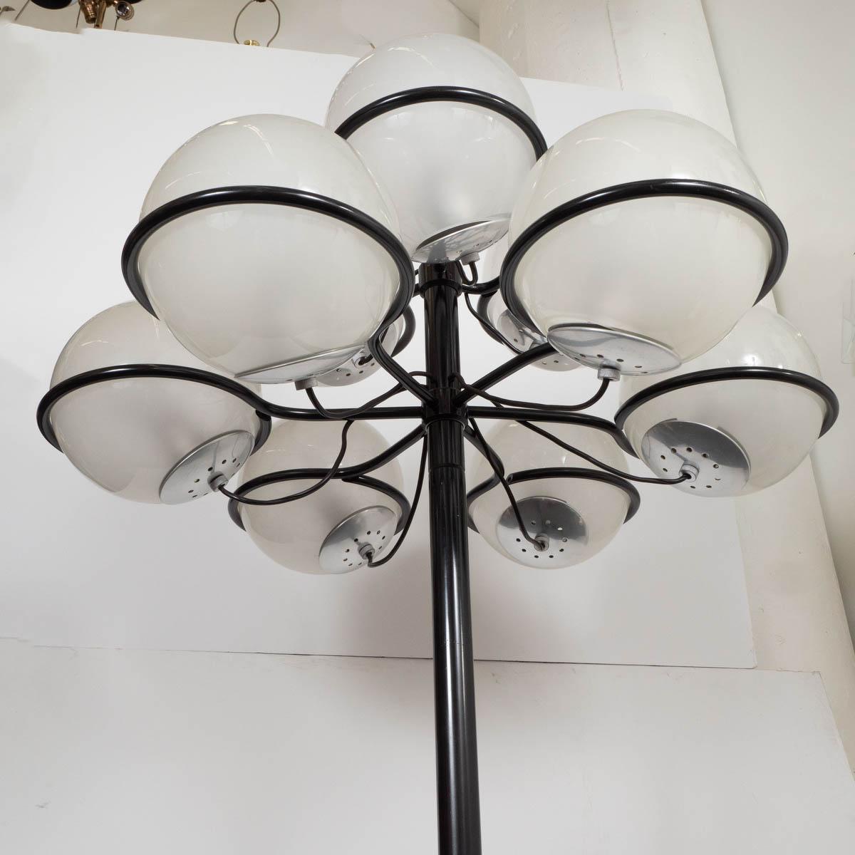Gino Sarfatti Floor Lamp for Arteluce For Sale 7