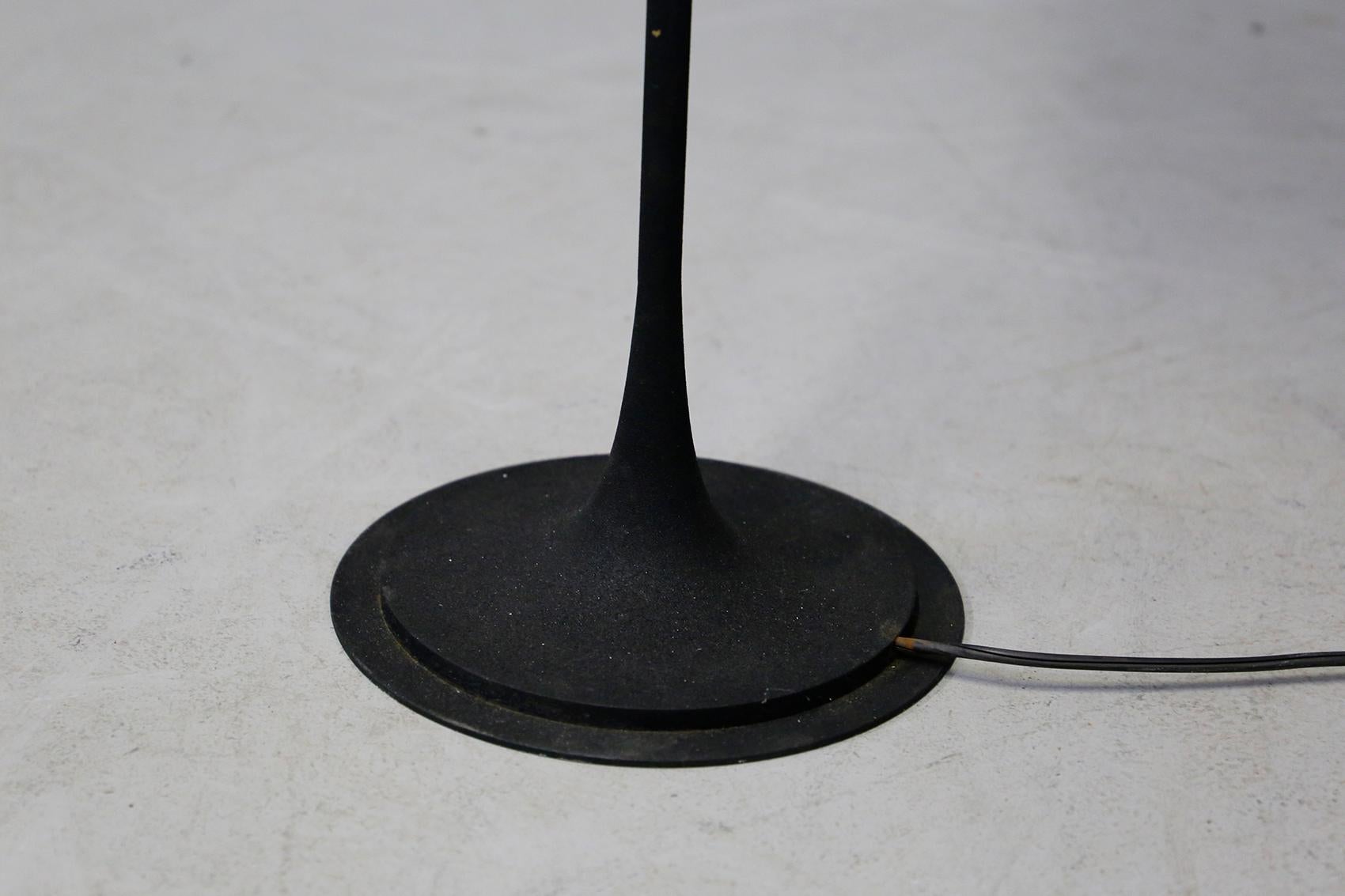 Mid-20th Century Gino Sarfatti Floor Lamp Midcentury for Arteluce in Black Model 1082, 1950s