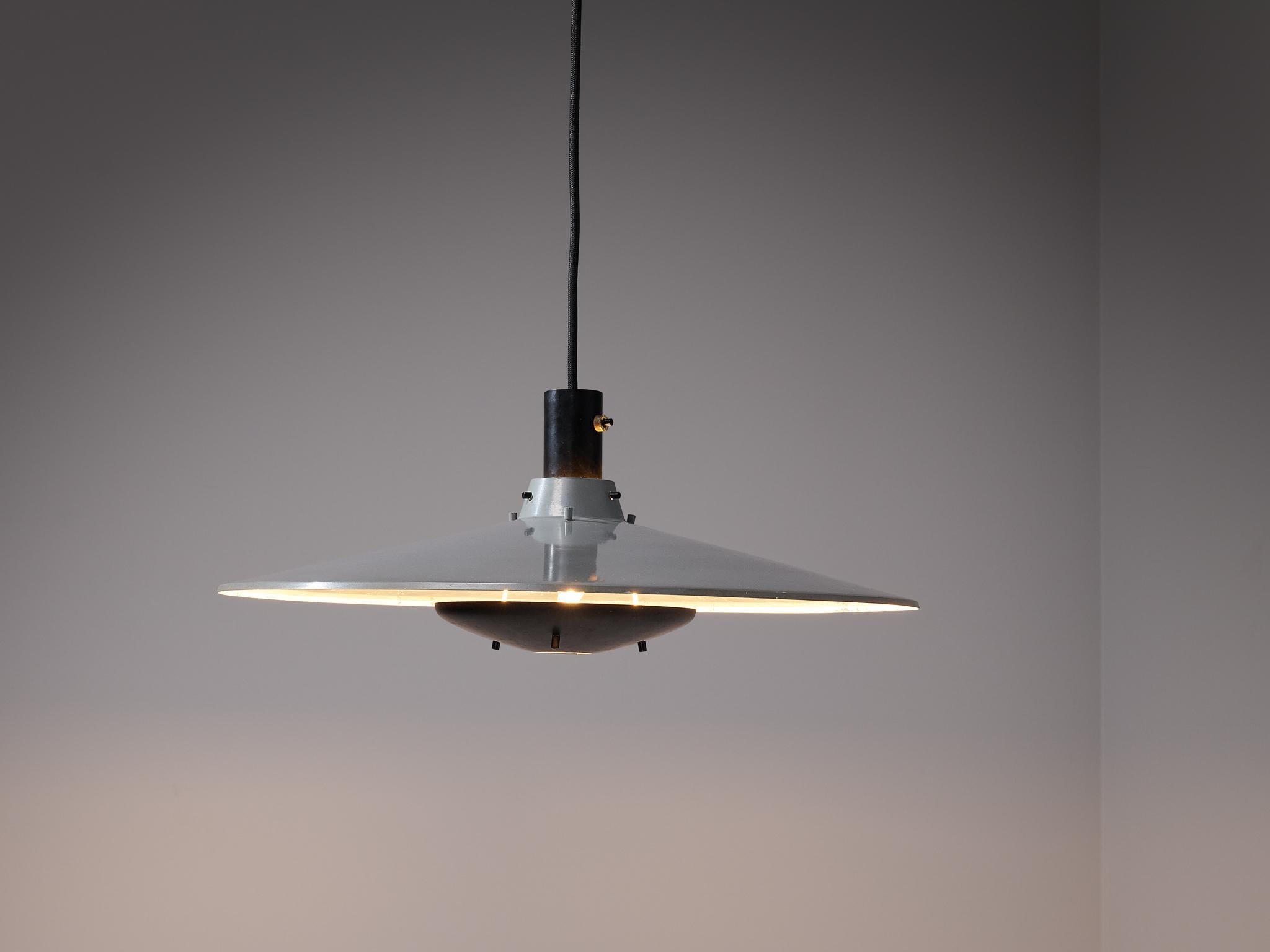 Mid-Century Modern Gino Sarfatti for Arteluce ‘181’ Wall Light  For Sale