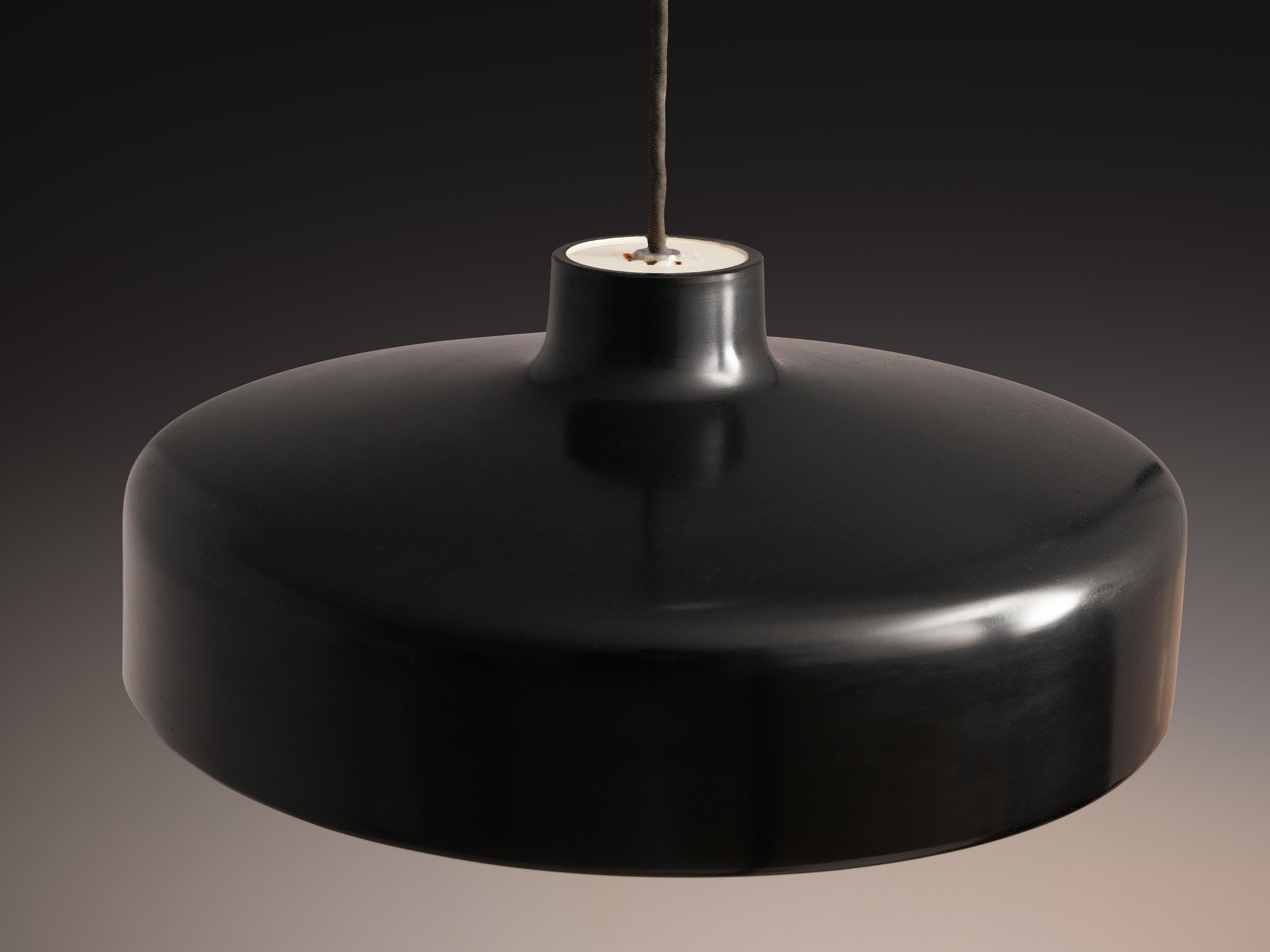 Gino Sarfatti for Arteluce Aplique '194N' con Pantalla Negra mediados del siglo XX en venta
