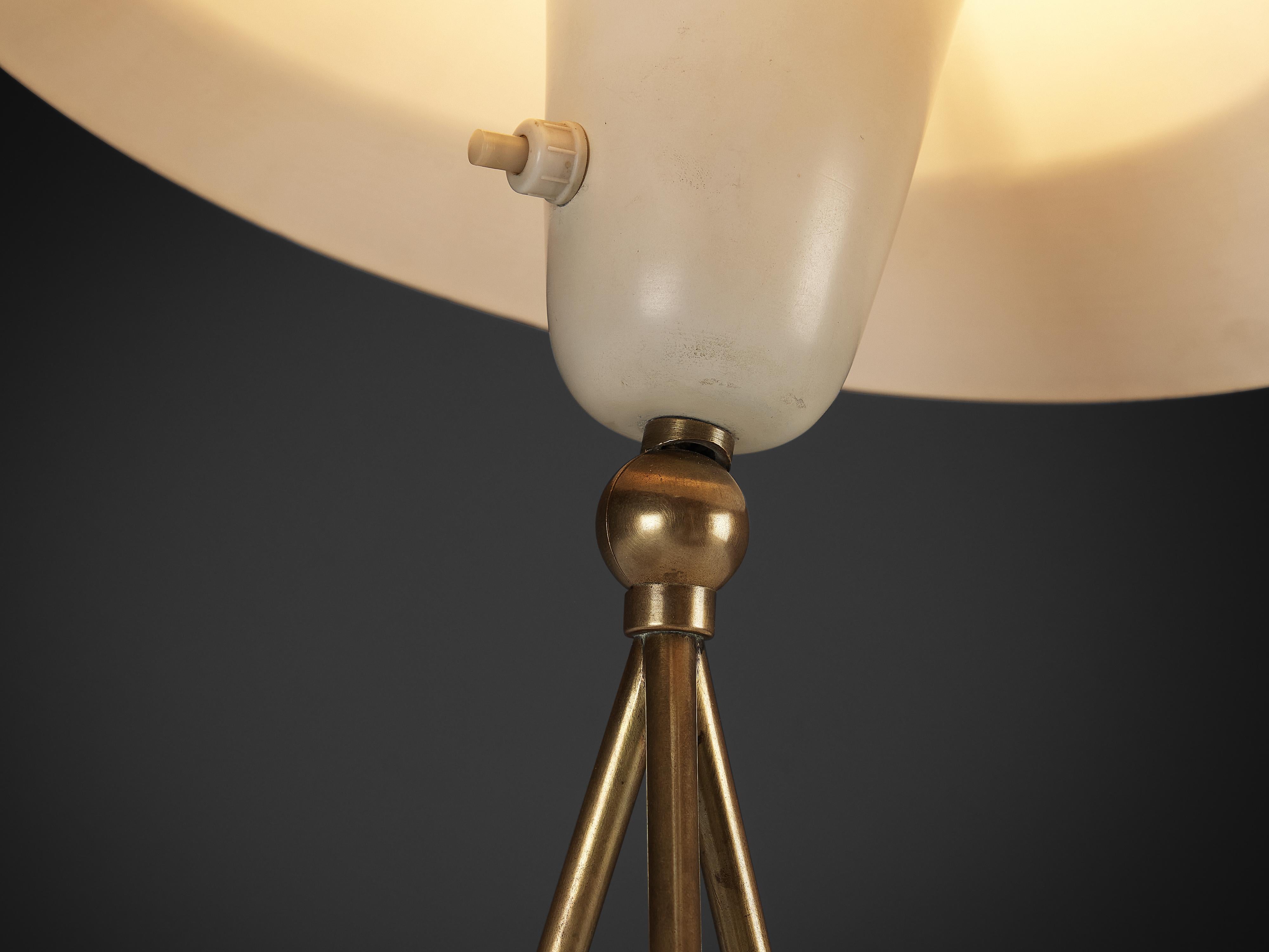 Mid-Century Modern Gino Sarfatti for Arteluce '516' Table Lamp For Sale
