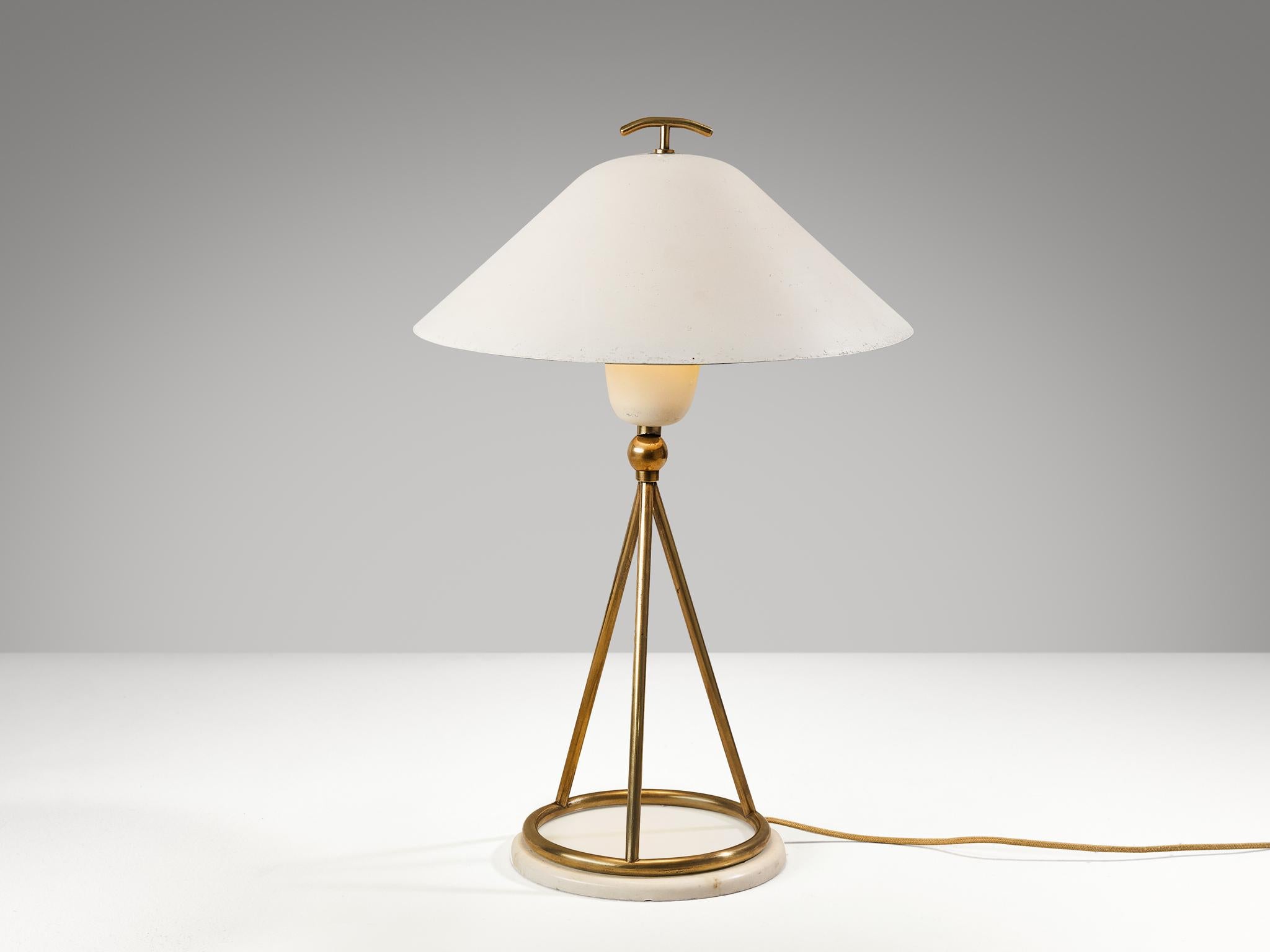 Mid-20th Century Gino Sarfatti for Arteluce '516' Table Lamp  For Sale