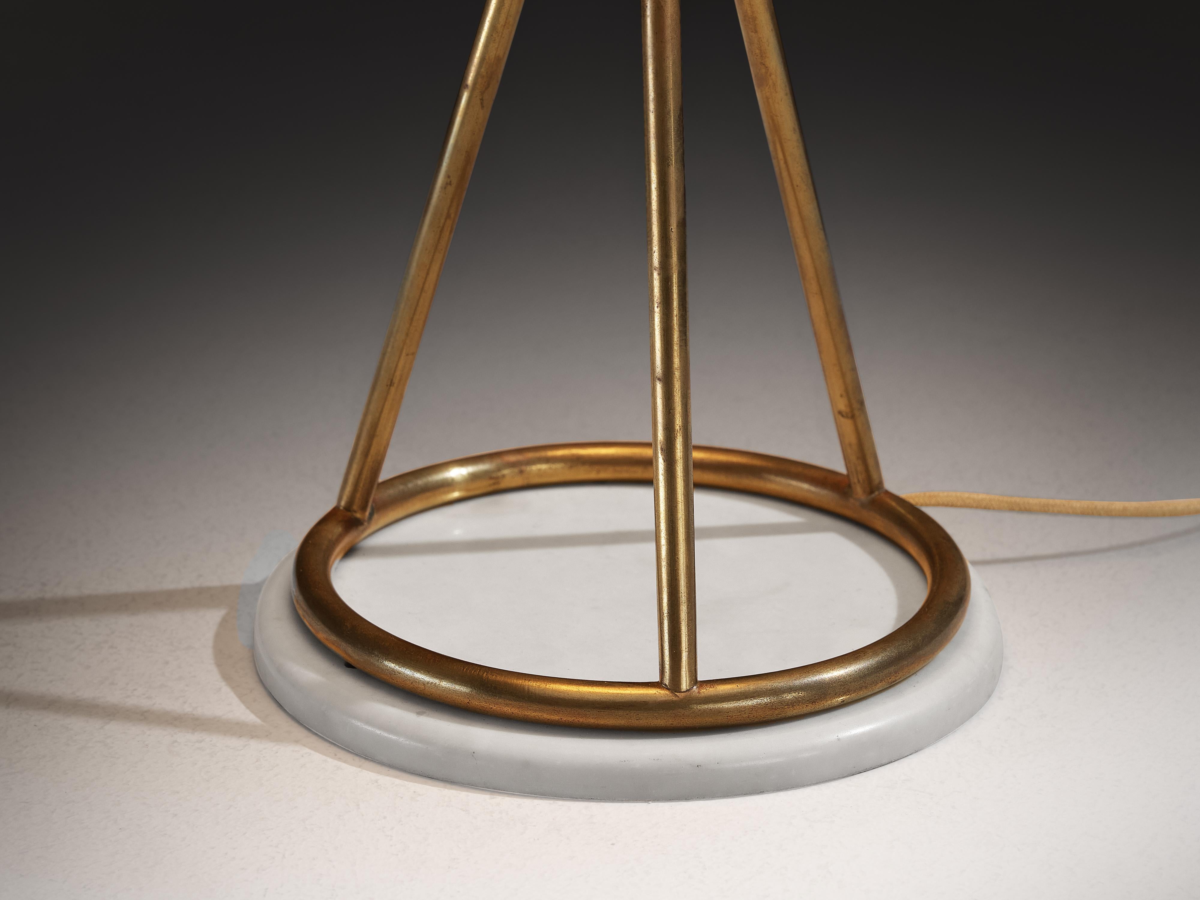 Mid-20th Century Gino Sarfatti for Arteluce '516' Table Lamp For Sale