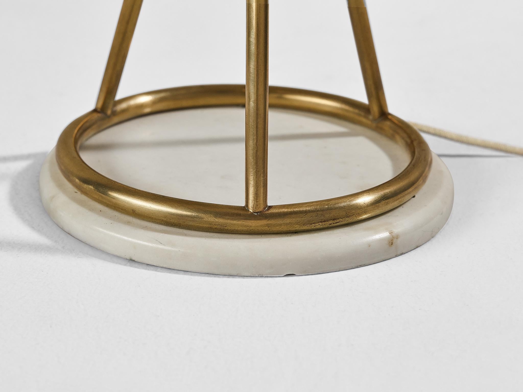 Gino Sarfatti for Arteluce '516' Table Lamp  For Sale 2