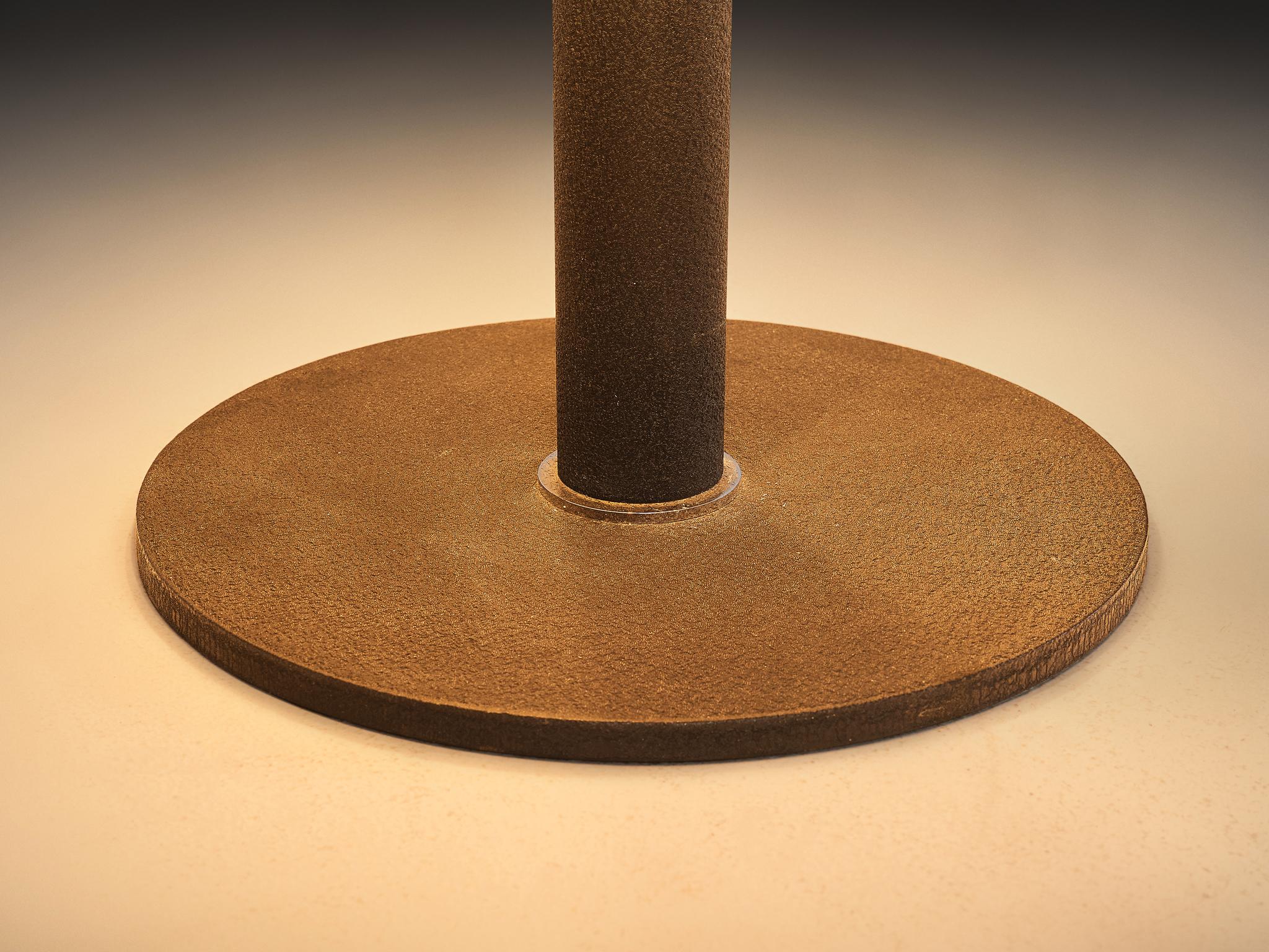 Gino Sarfatti for Arteluce Lámparas de mesa '609' de aluminio blanco y hierro fundido en venta 2