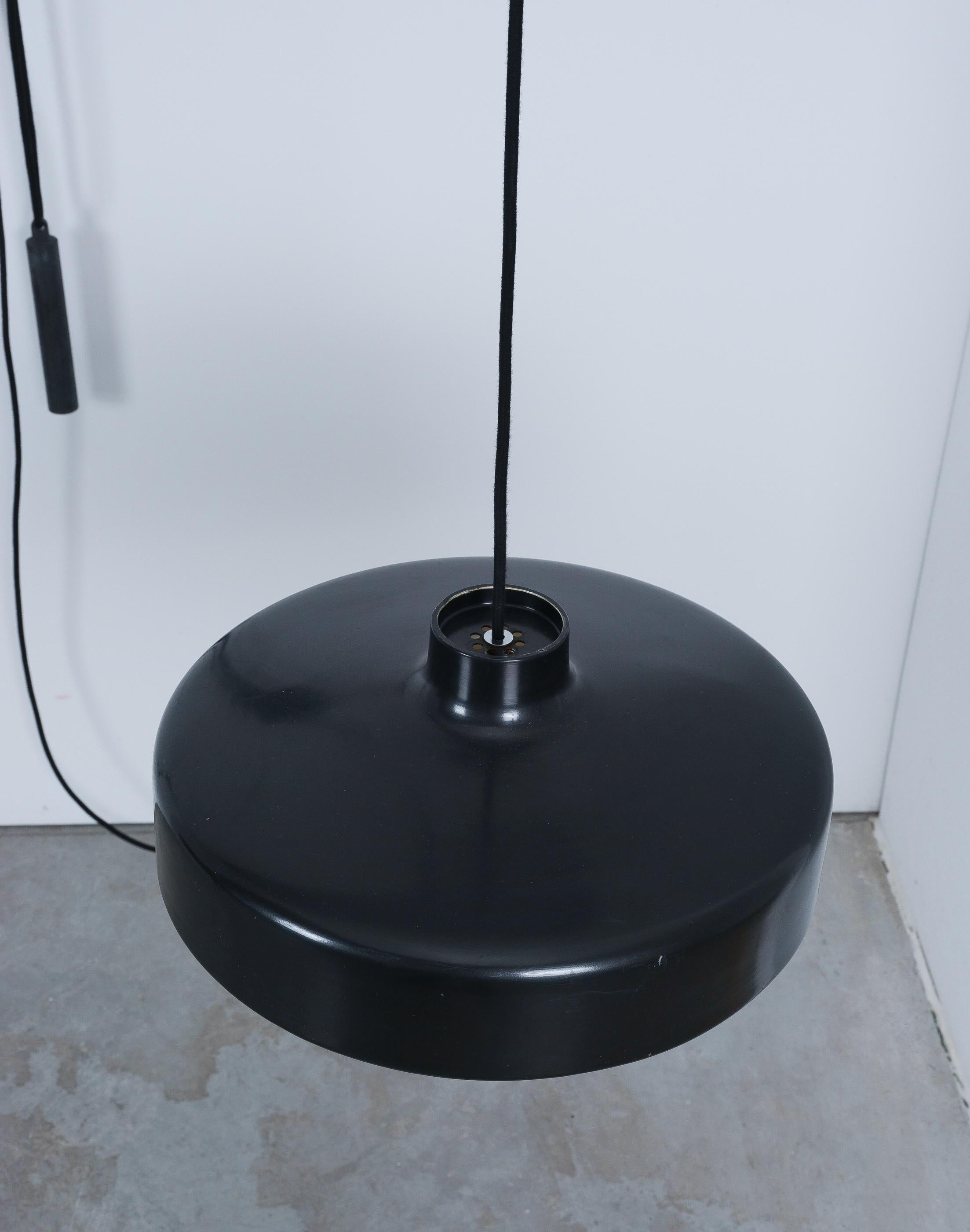 Gino Sarfatti for Arteluce Lampade a sospensione da parete nere (2x) Model 194n, 1950 in vendita 3