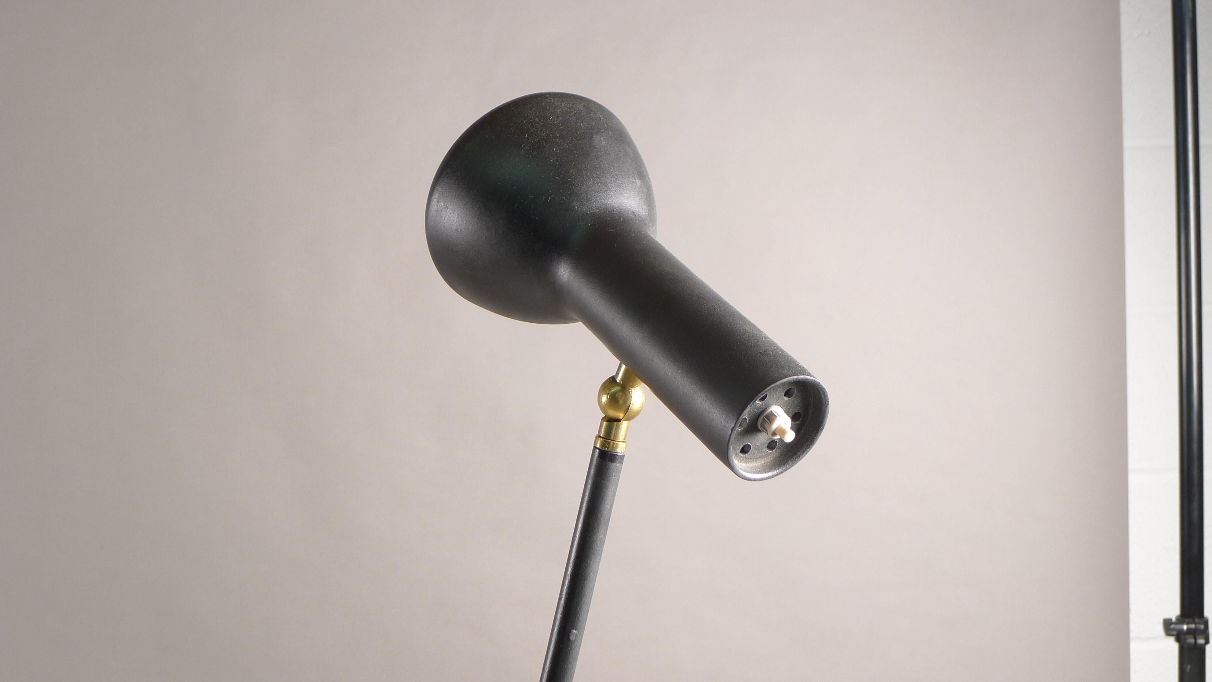 Italian Gino Sarfatti for Arteluce, Italy, Model 1049/N Floor Lamp circa 1951