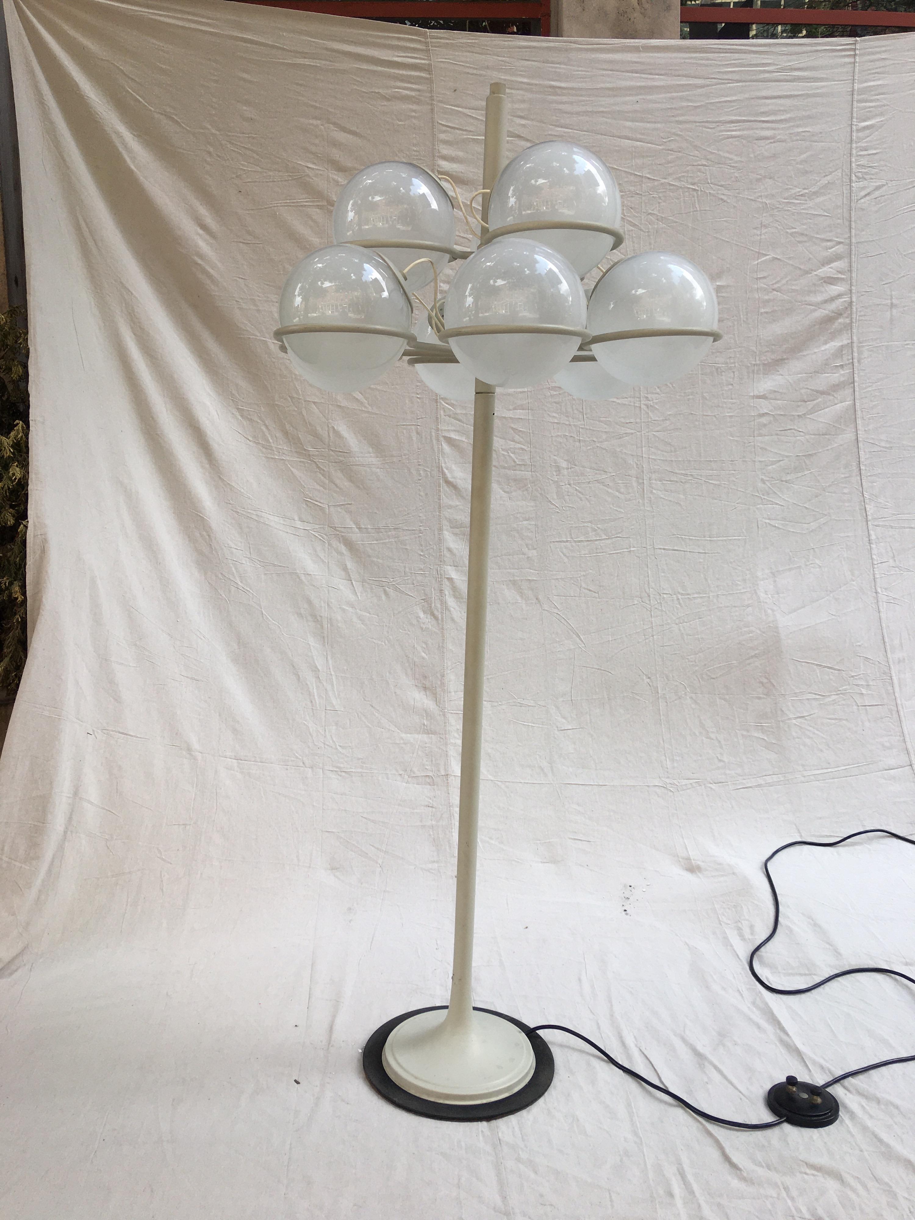 Gino Sarfatti for Arteluce Monumental Floor Lamp Model 1094 from 1966 1