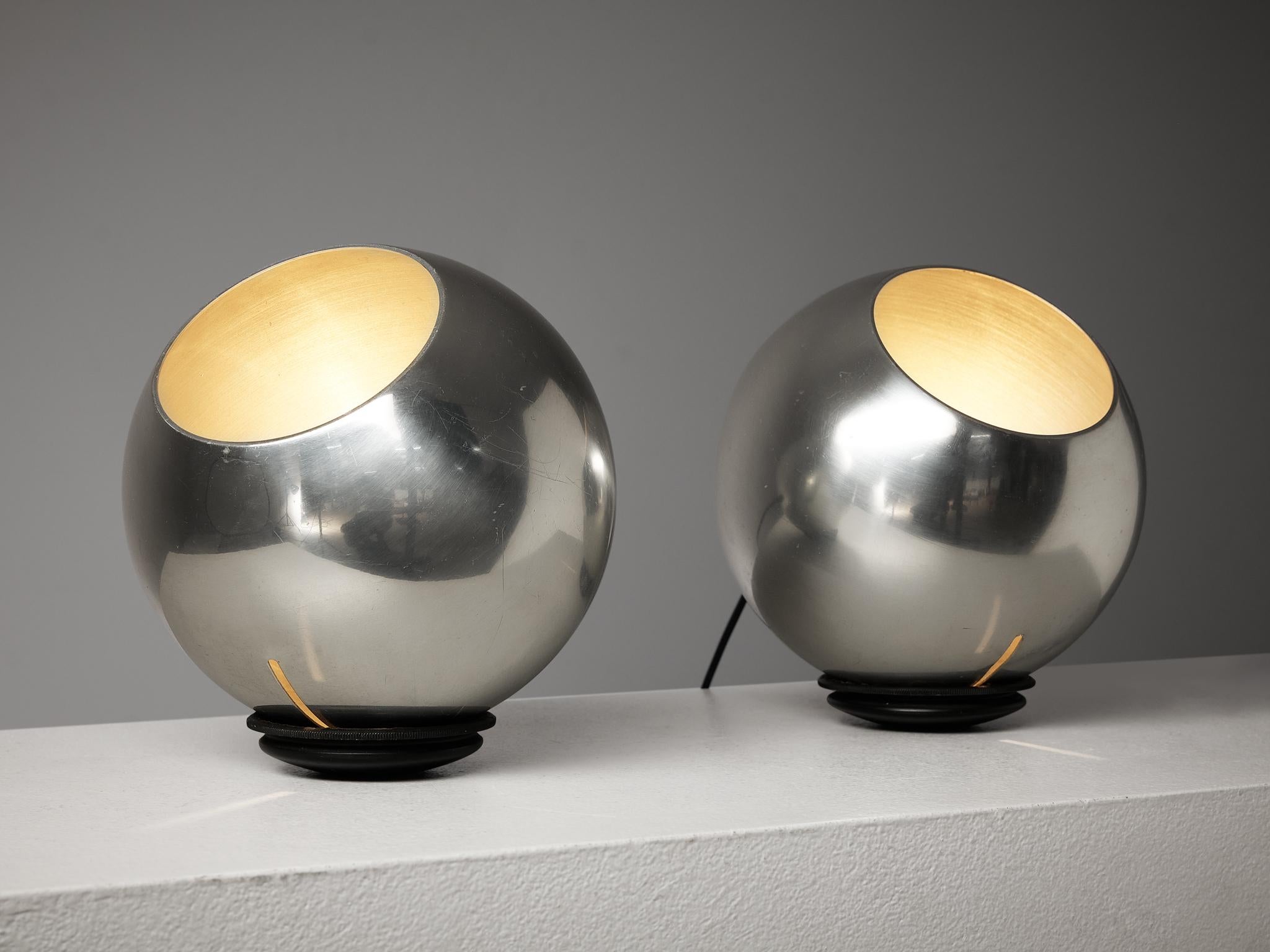 Gino Sarfatti for Arteluce Pair of Lamps in Aluminum For Sale 2