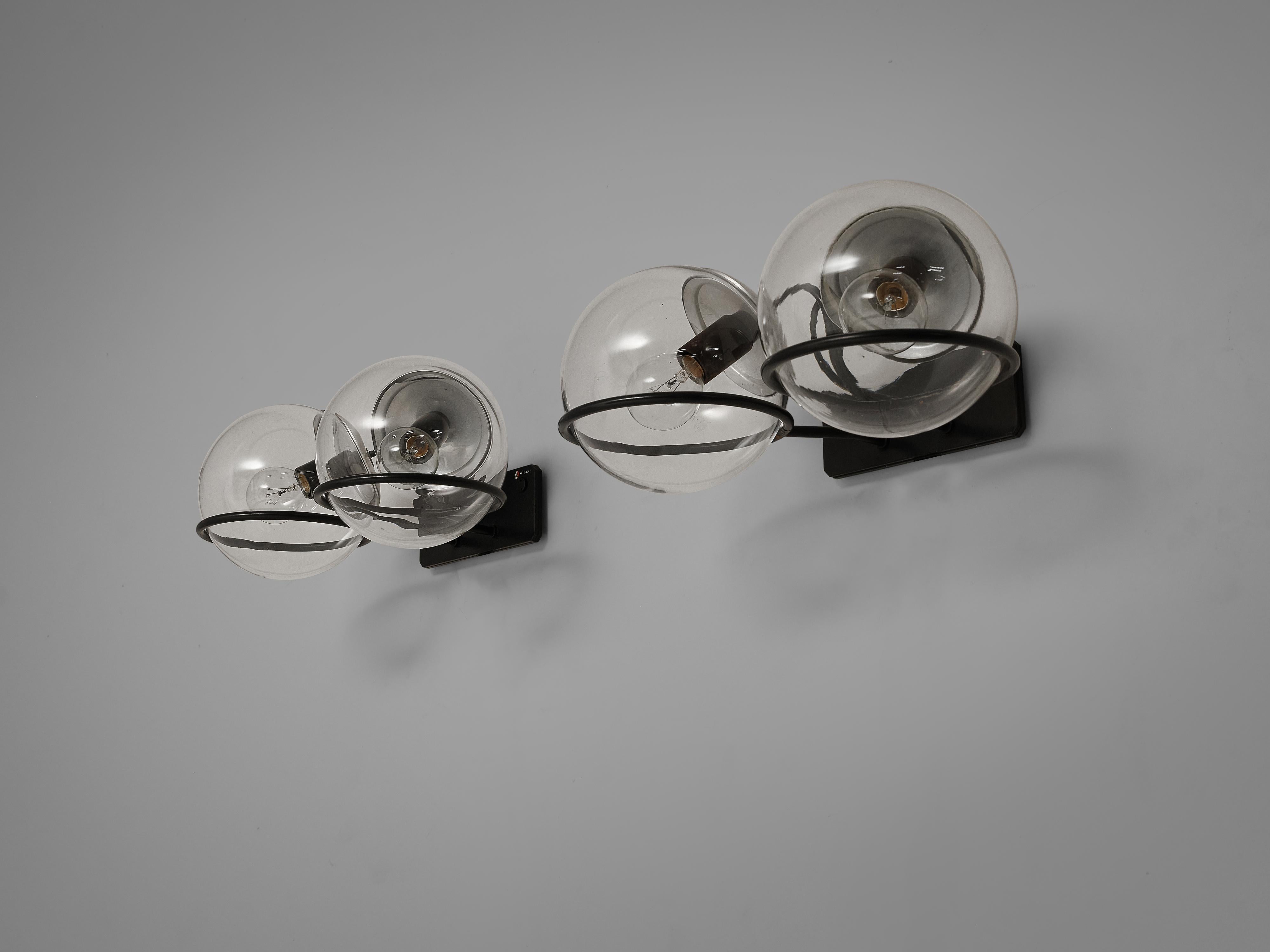 Gino Sarfatti for Arteluce Pair of Wall Lights Model '237' in Glass and Metal 2