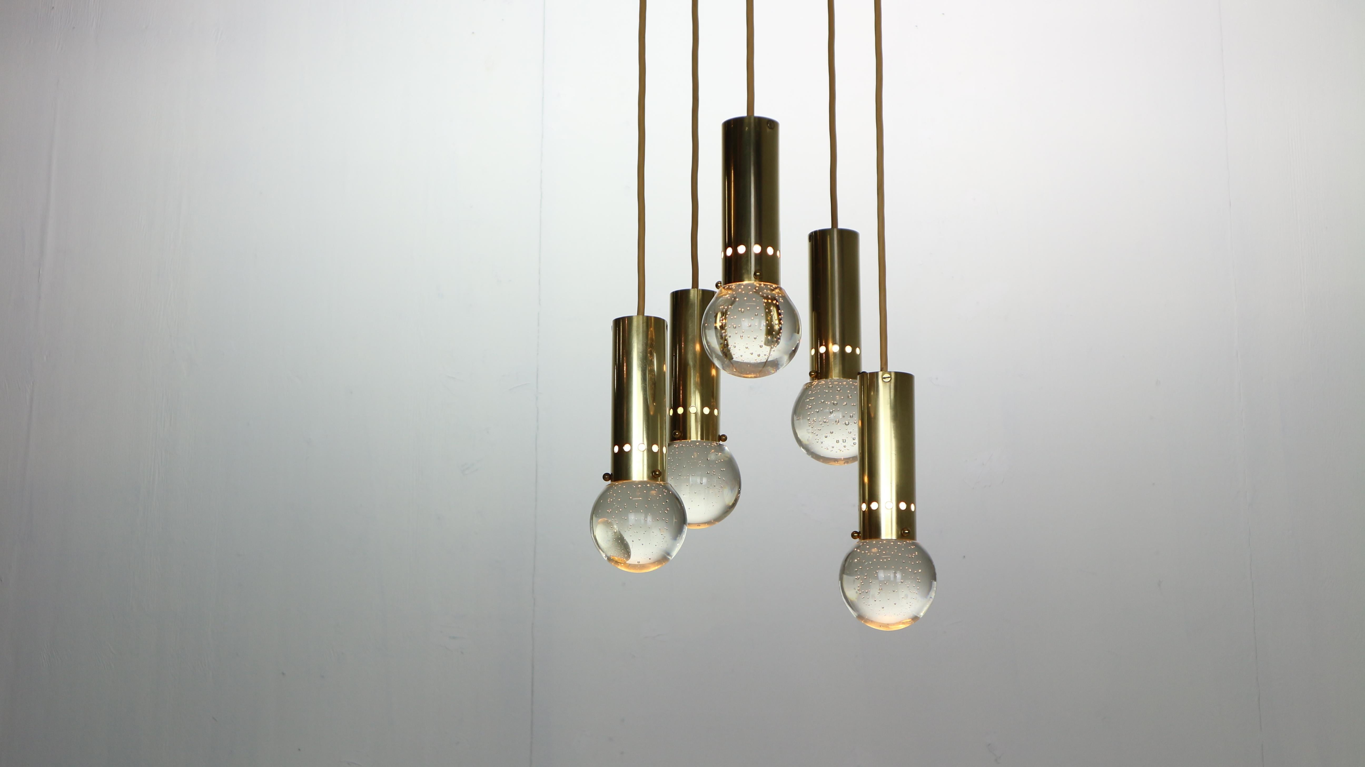 Italian Gino Sarfatti SP/ 16 For Arteluce Unique Brass Bubble Pendant Lamp, 1950, Italy For Sale