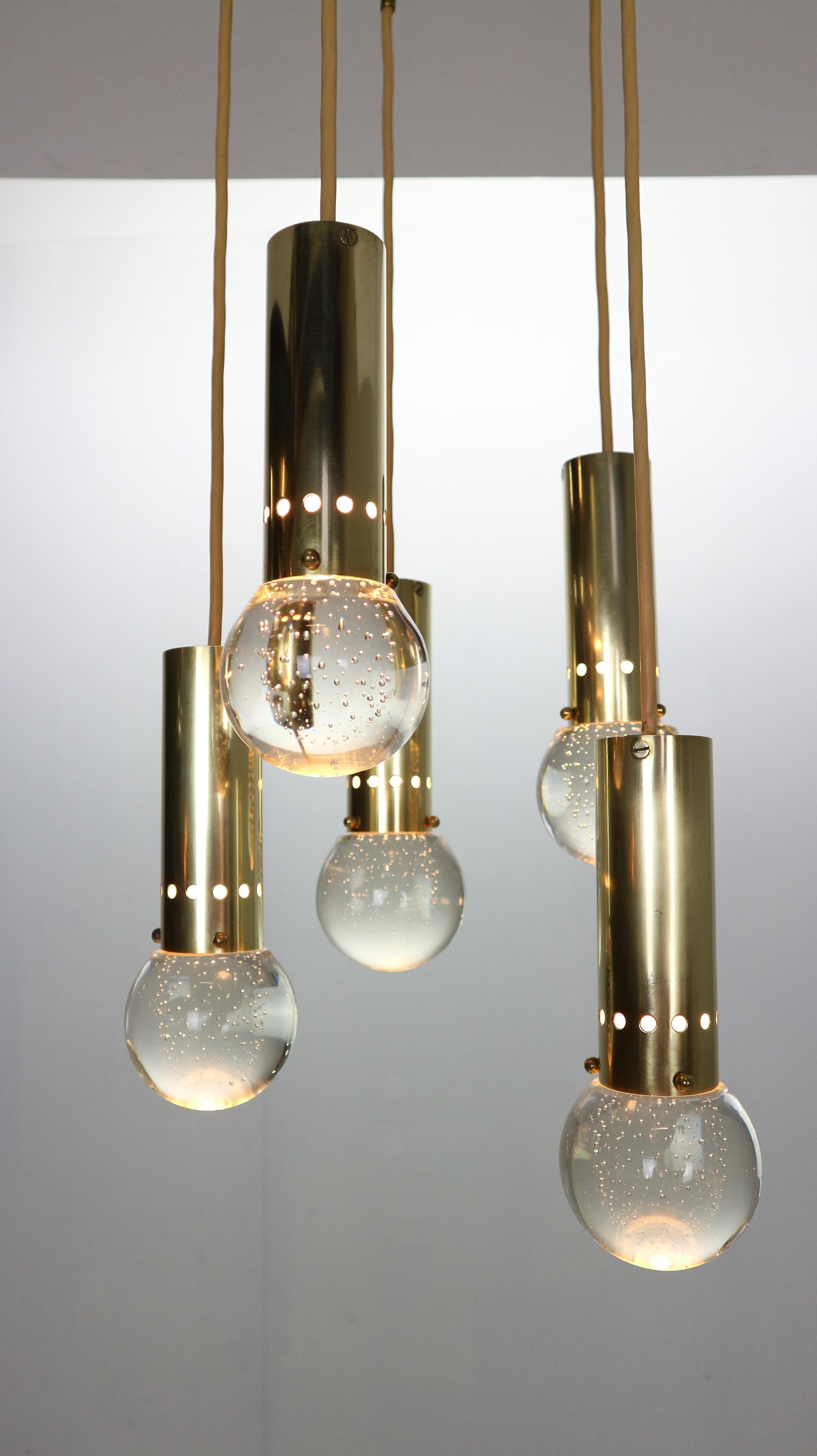 Gino Sarfatti SP/ 16 For Arteluce Unique Brass Bubble Pendant Lamp, 1950, Italy In Good Condition For Sale In The Hague, NL