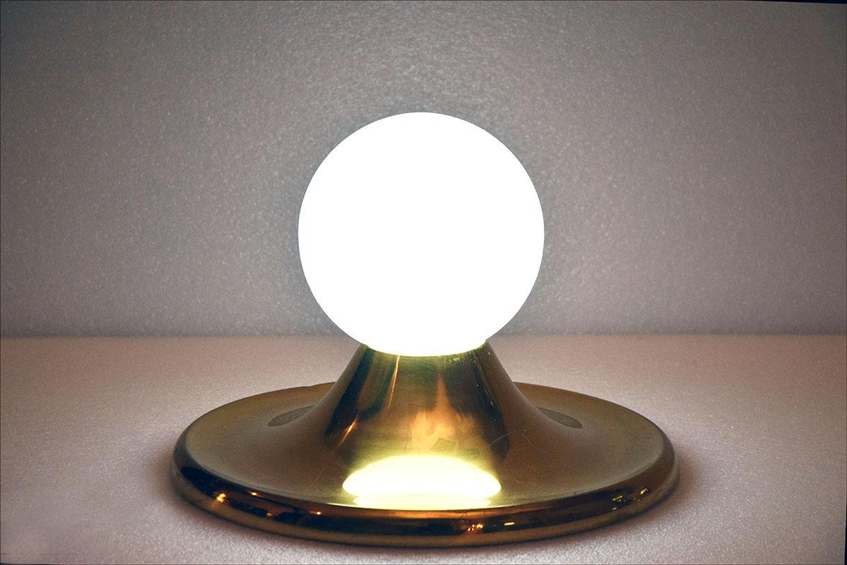 Achille Castiglioni for Flos Wall Lamp in Brass, 1970’s 1