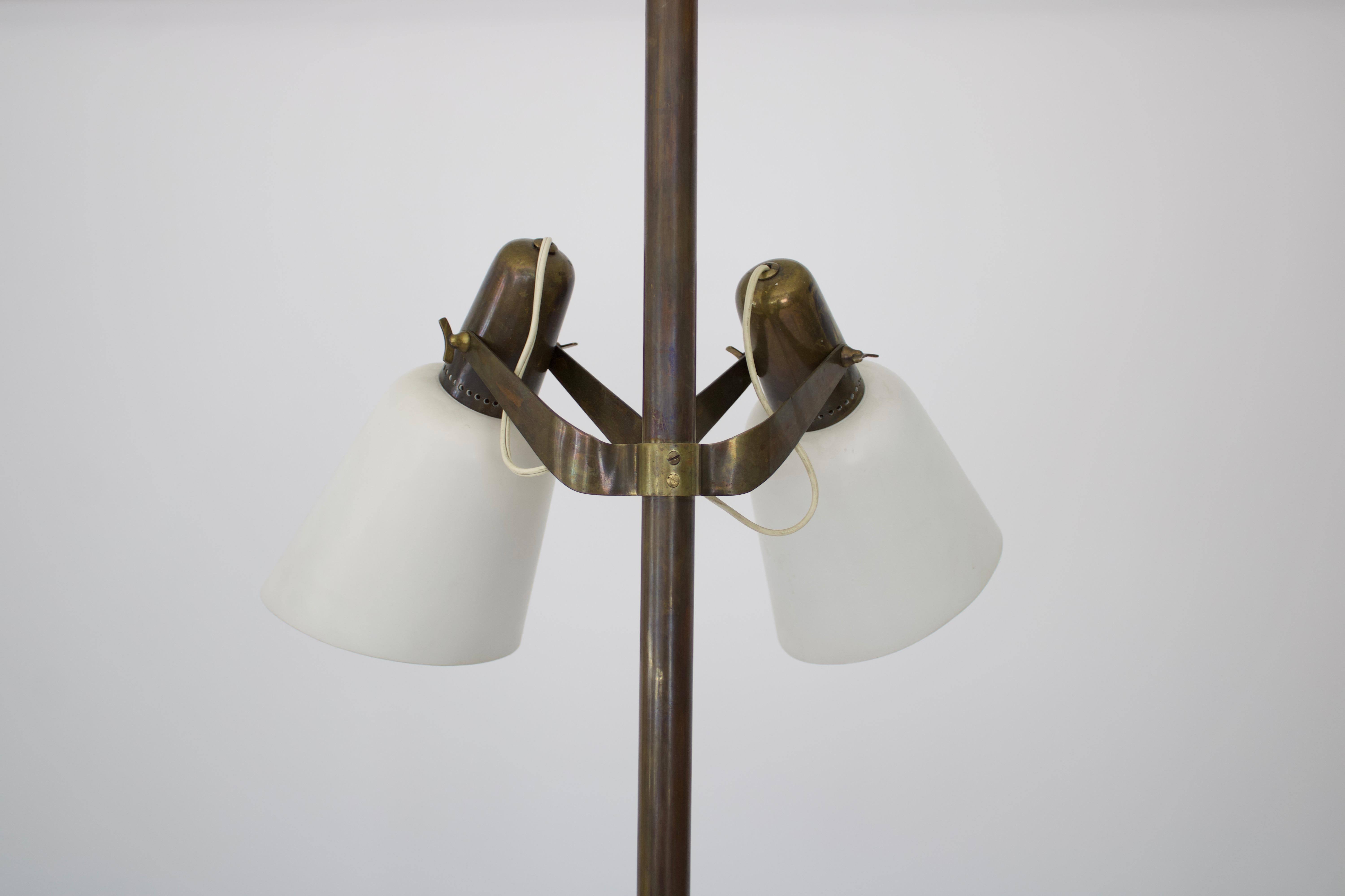 20th Century Gino Sarfatti Italian Floor Lamp Model 1022