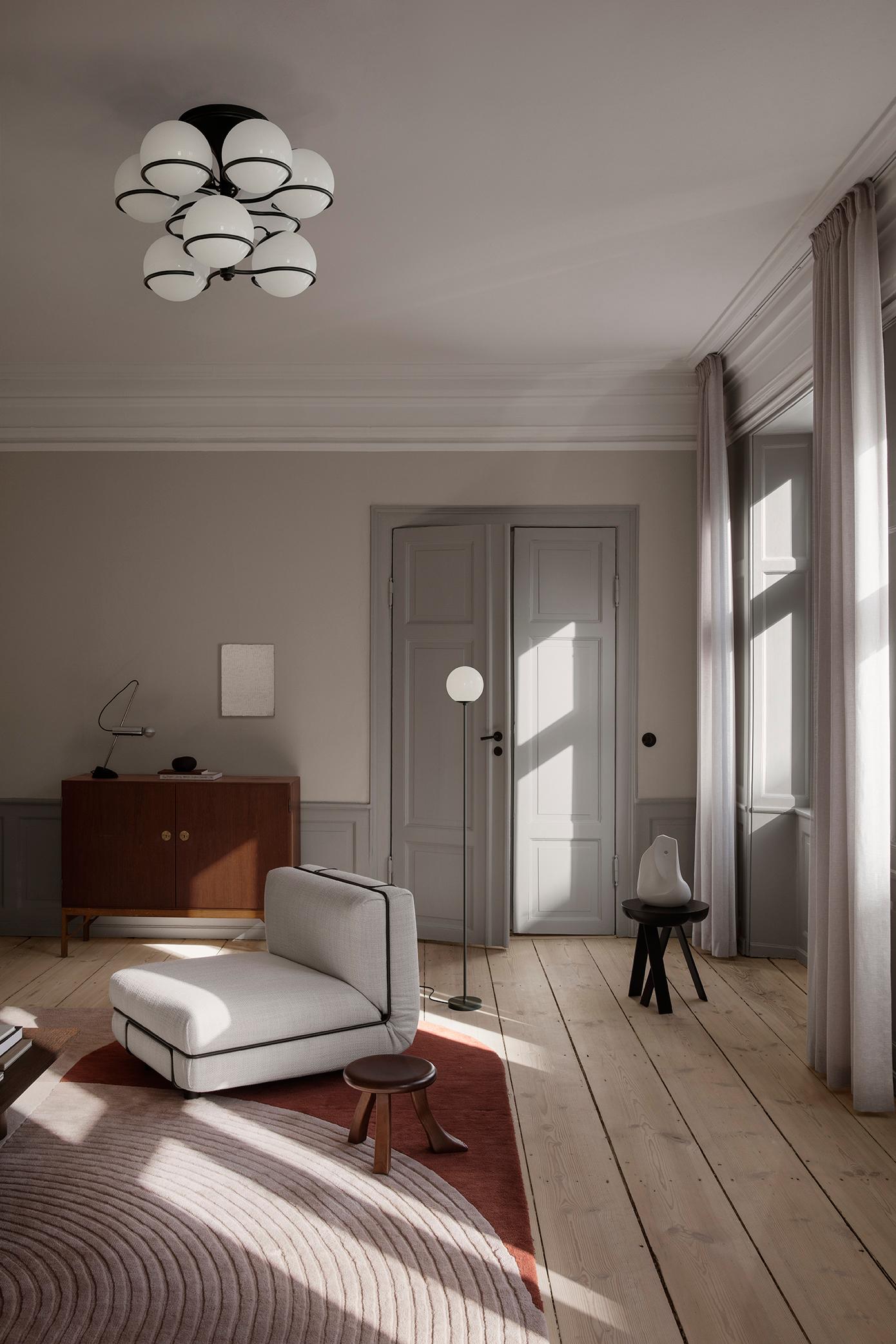 XXI secolo e contemporaneo Lampada Gino Sarfatti Model 1081 180 cm con attacco nero per Astep in vendita