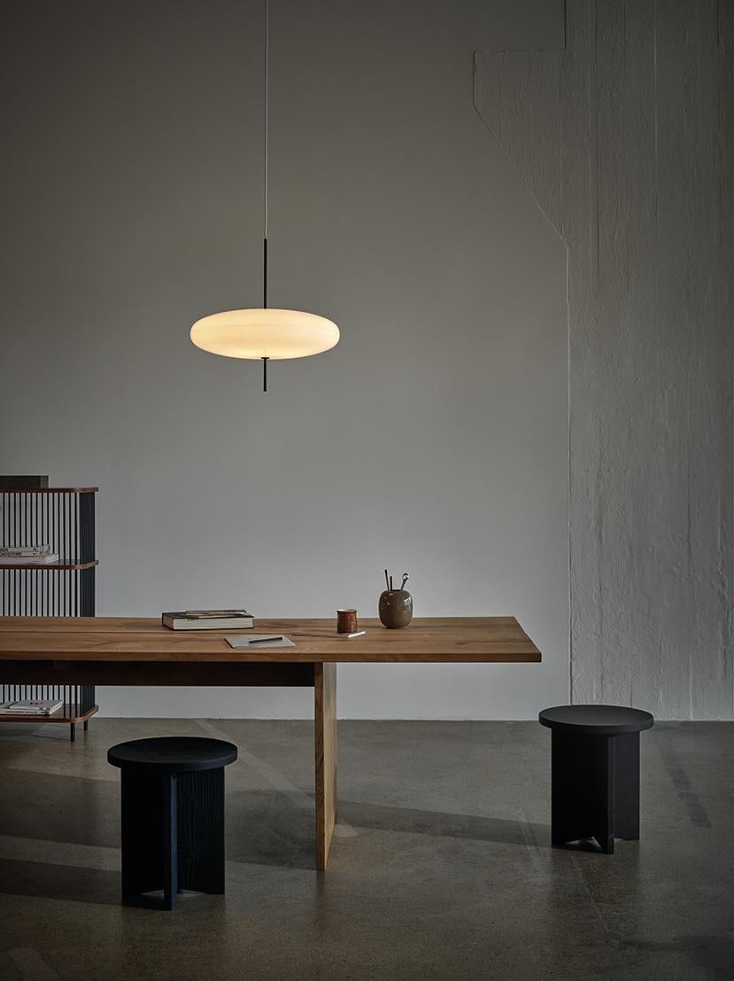 Plastica Lampada Gino Sarfatti Modello 2065 Diffusore bianco, Hardware nero in vendita