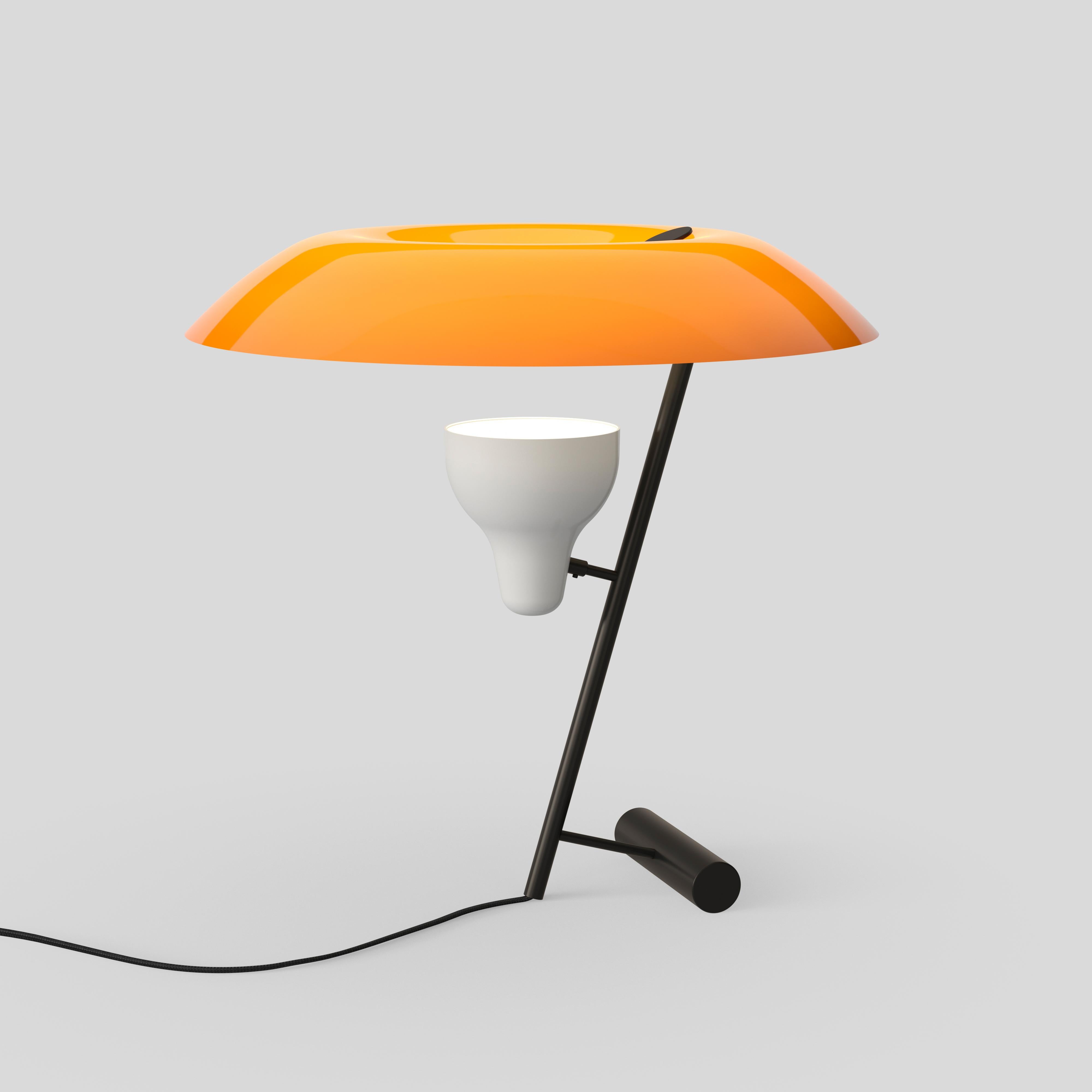Lampe Gino Sarfatti modèle 548 en laiton bruni avec diffuseur orange pour Astep en vente 5