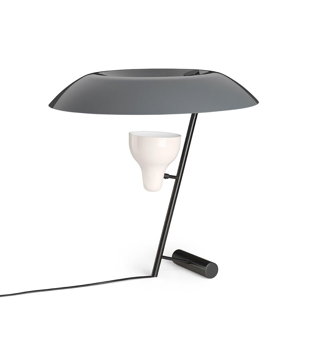 Lampe Gino Sarfatti modèle 548 en laiton bruni foncé avec embout gris pour Astep en vente 3