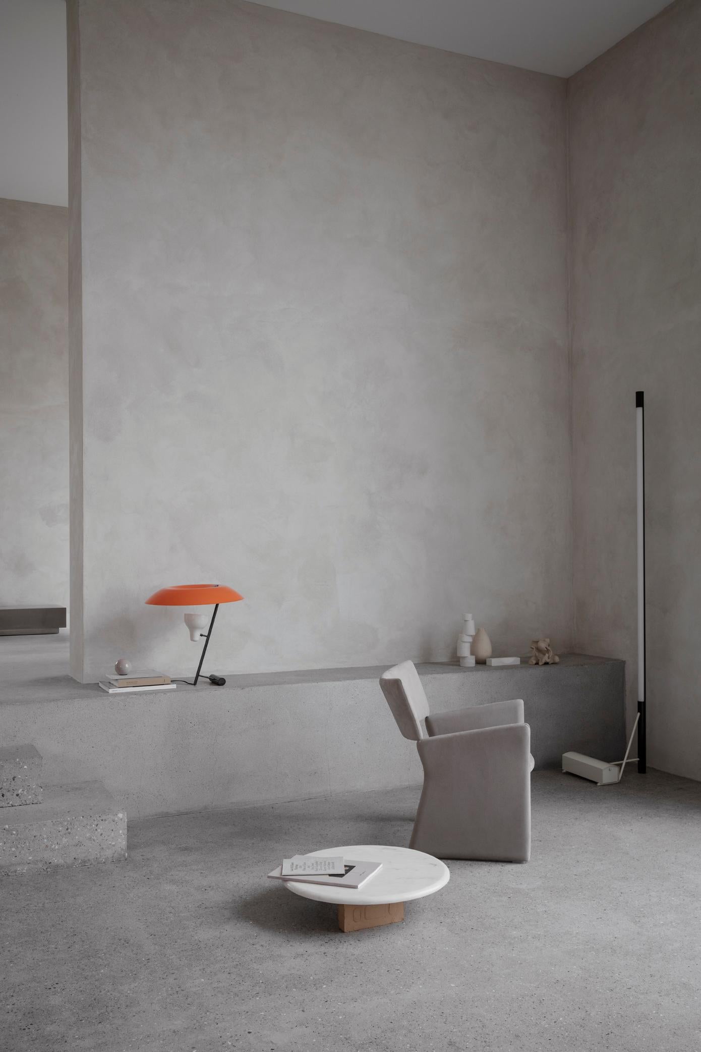 Lampada Gino Sarfatti Model 548 in ottone lucido con diffusore grigio di Astep In condizioni Nuovo in vendita a Barcelona, Barcelona