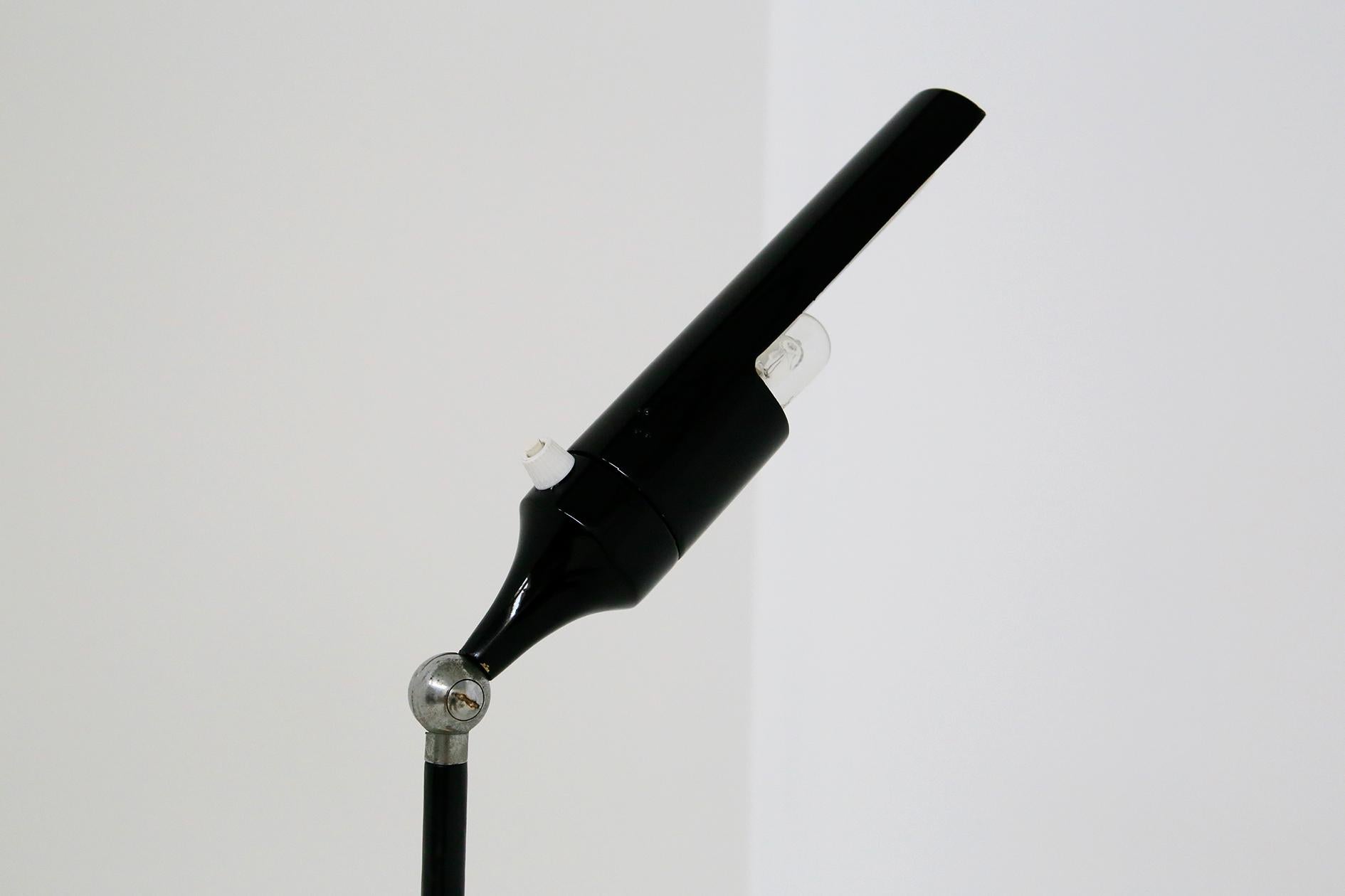 Mid-20th Century Gino Sarfatti Midcentury Black Floor Lamp for Arteluce, Model No. 1086, 1961