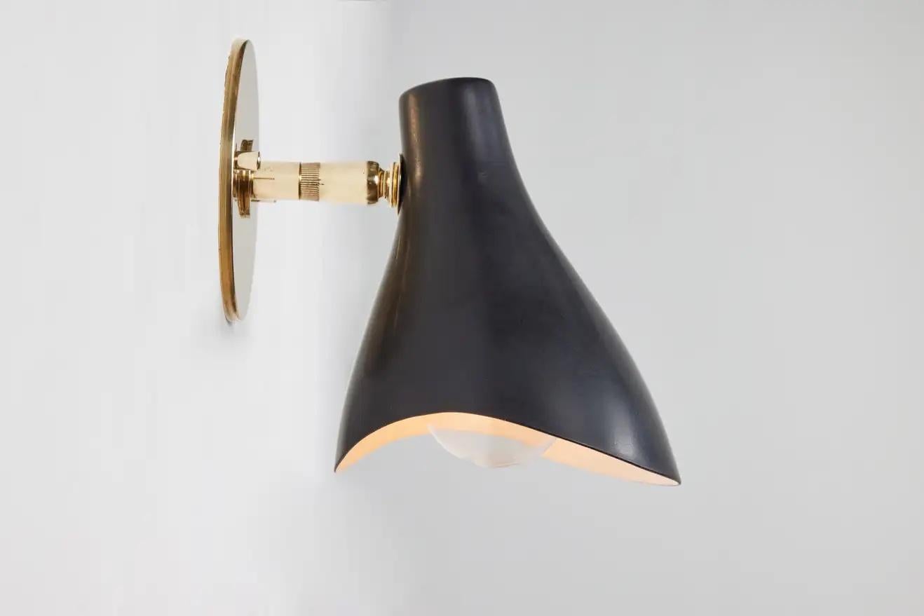 Brass Gino Sarfatti Model #10 Sconce in Black for Arteluce For Sale