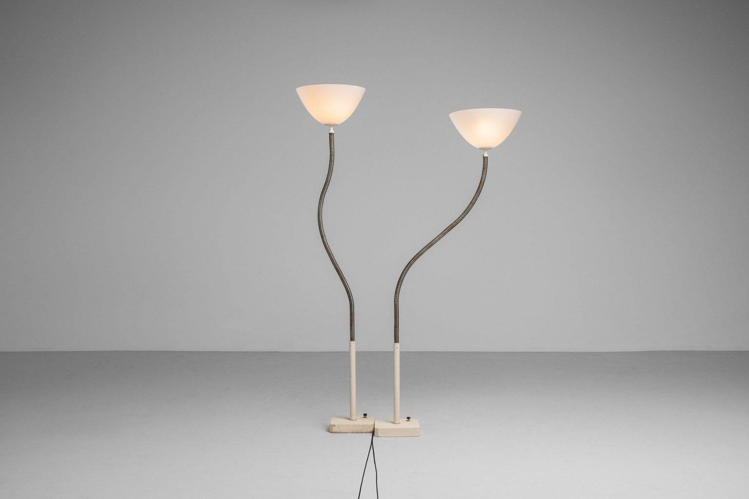 Gino Sarfatti model 1051 floor lamps Arteluce Italy 1966 Italiano en venta