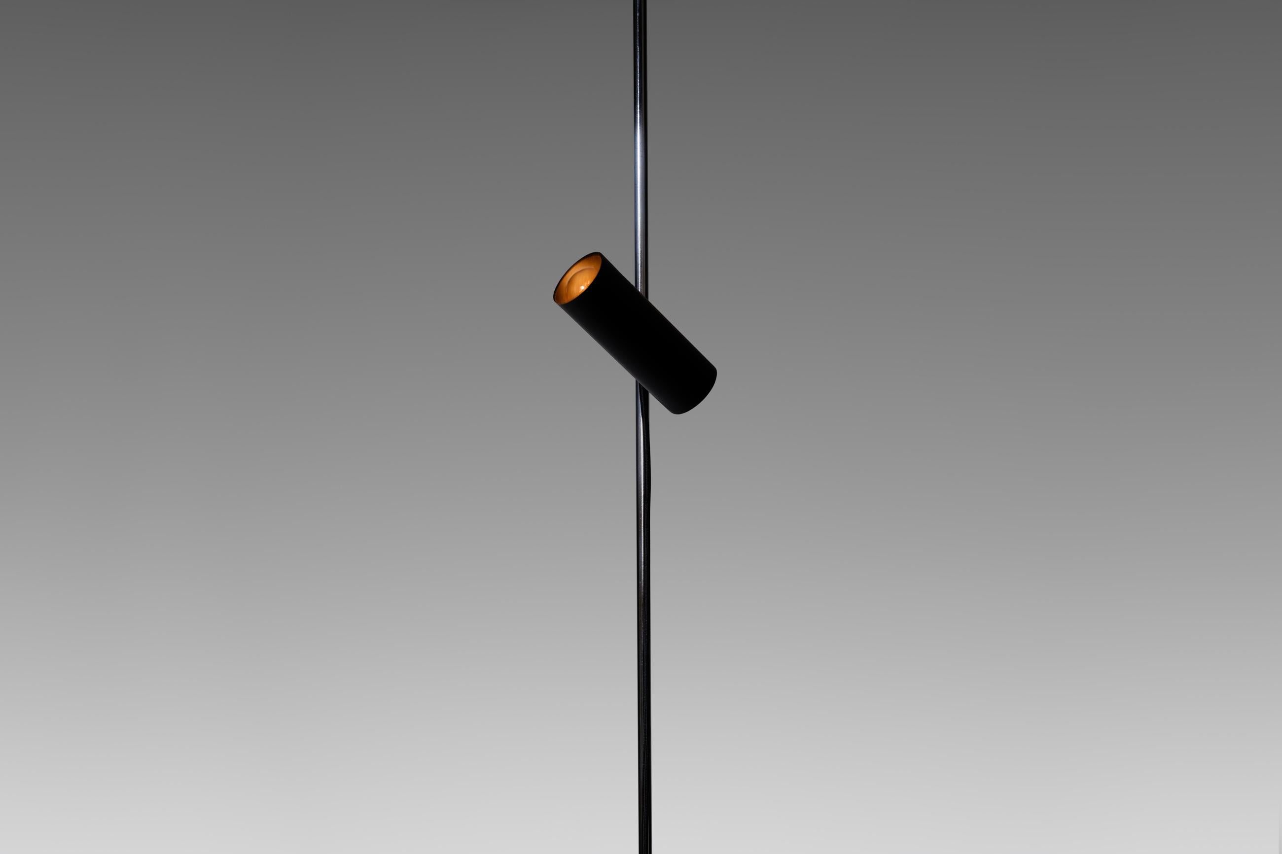 Gino Sarfatti ‘Model 1055’ Adjustable Floor Lamp for Arteluce, Italy, 1950s In Good Condition In Rotterdam, NL