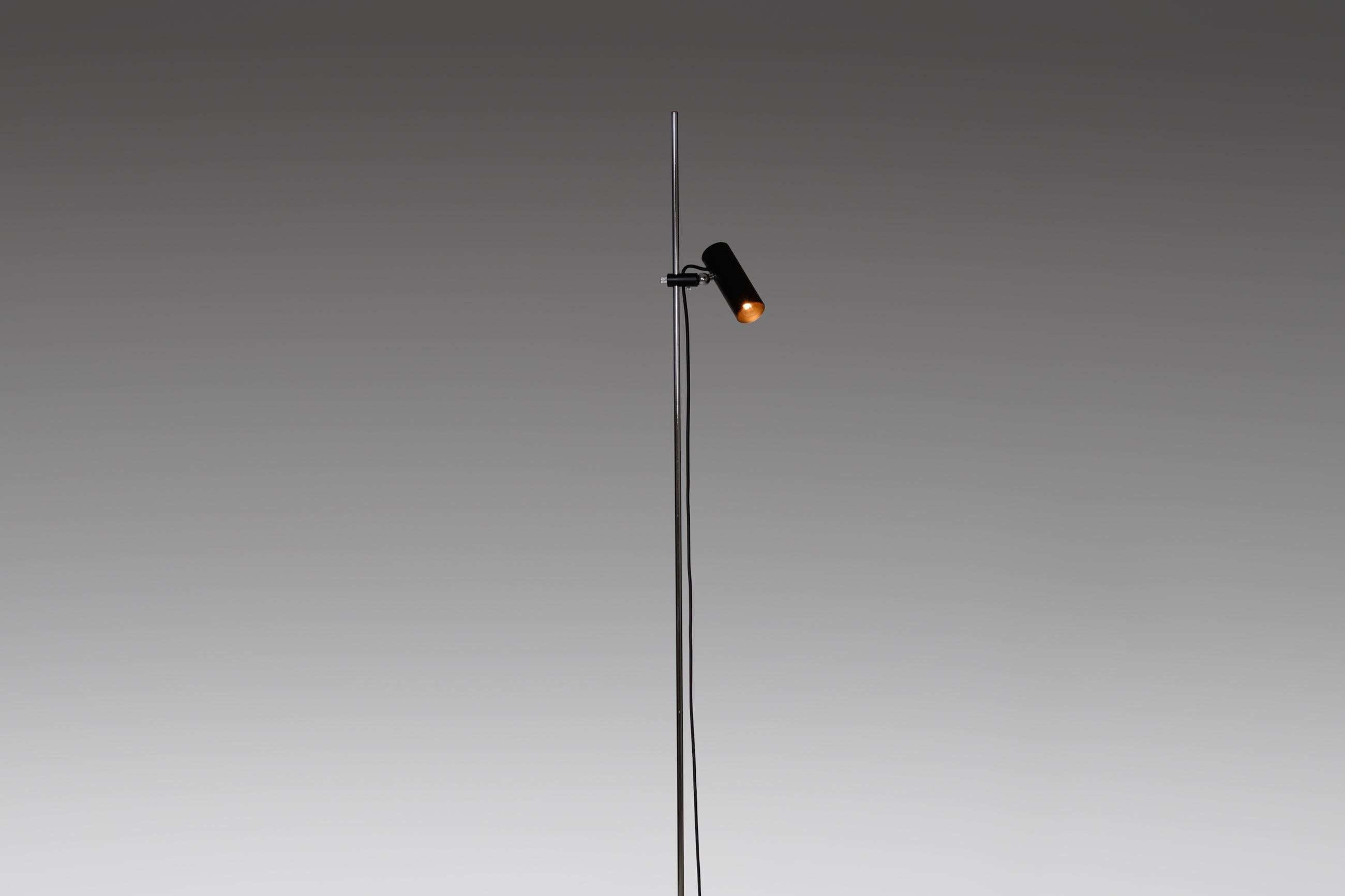 Gino Sarfatti ‘Model 1055’ Adjustable Floor Lamp for Arteluce, Italy, 1950s 1