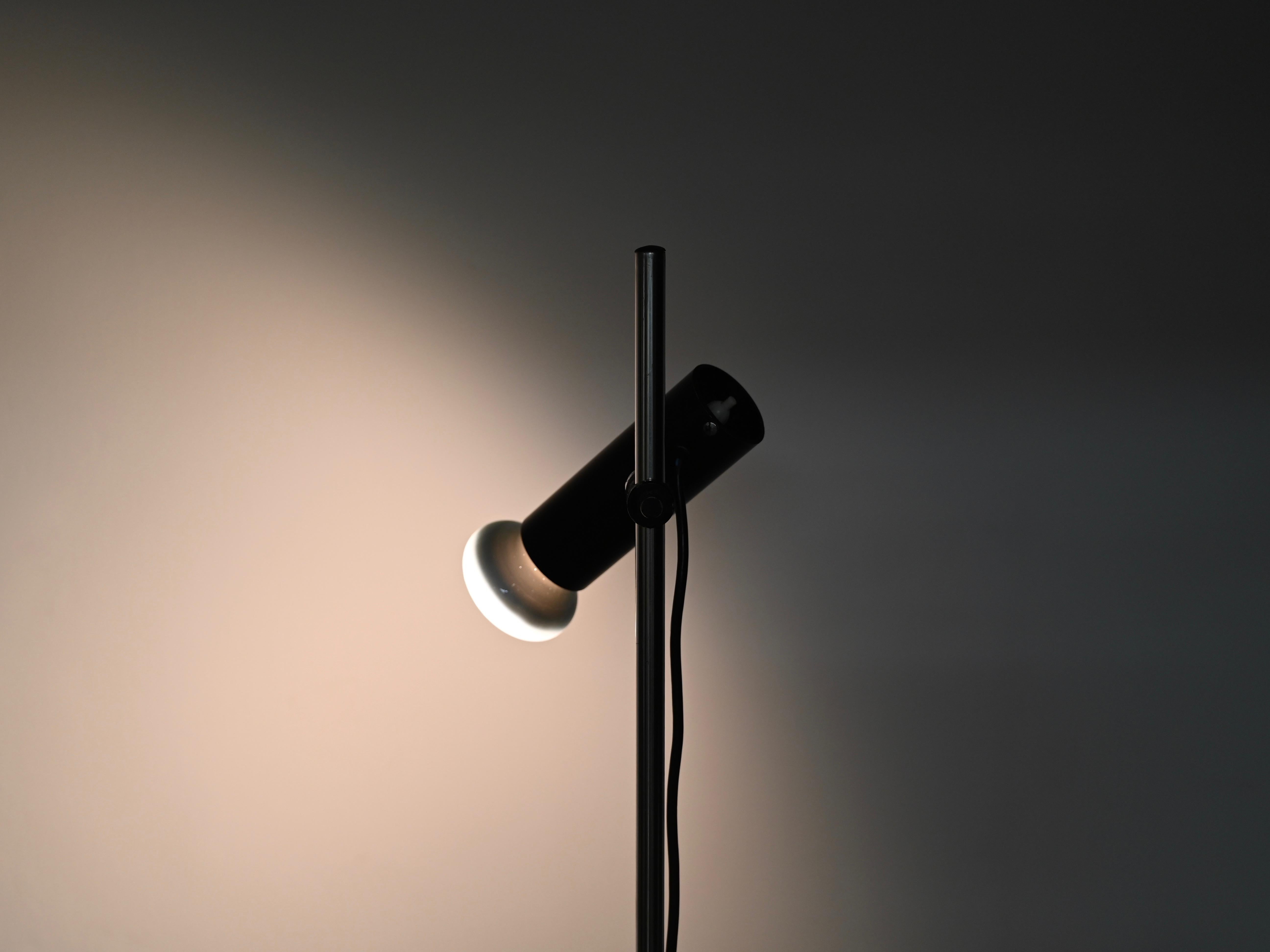 Gino Sarfatti Model No 1055 Lampadaire réglable pour Arteluce, Italie 1955 en vente 4