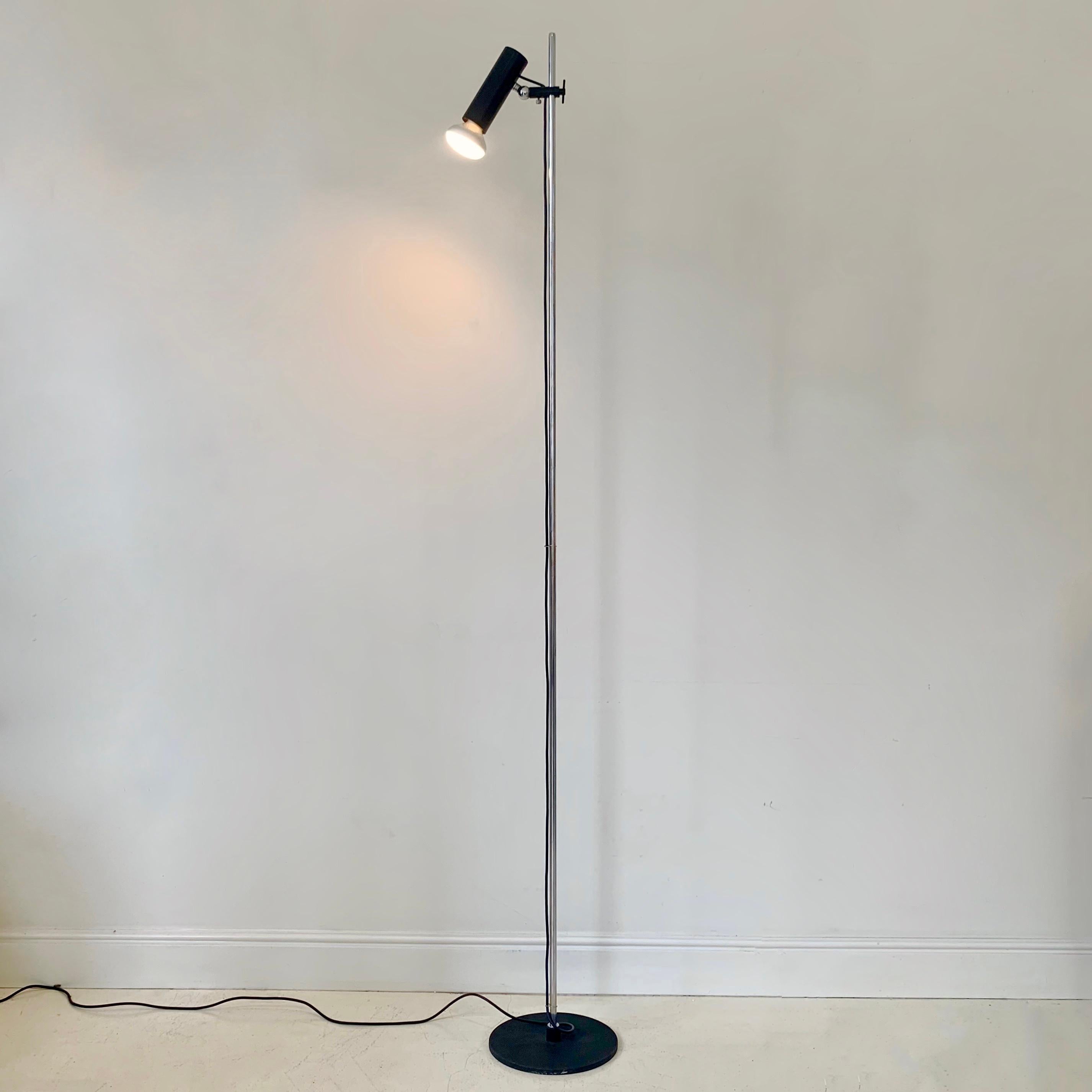Gino Sarfatti Model 1055/SP Floor Lamp for Arteluce, 1955, Italy . 12