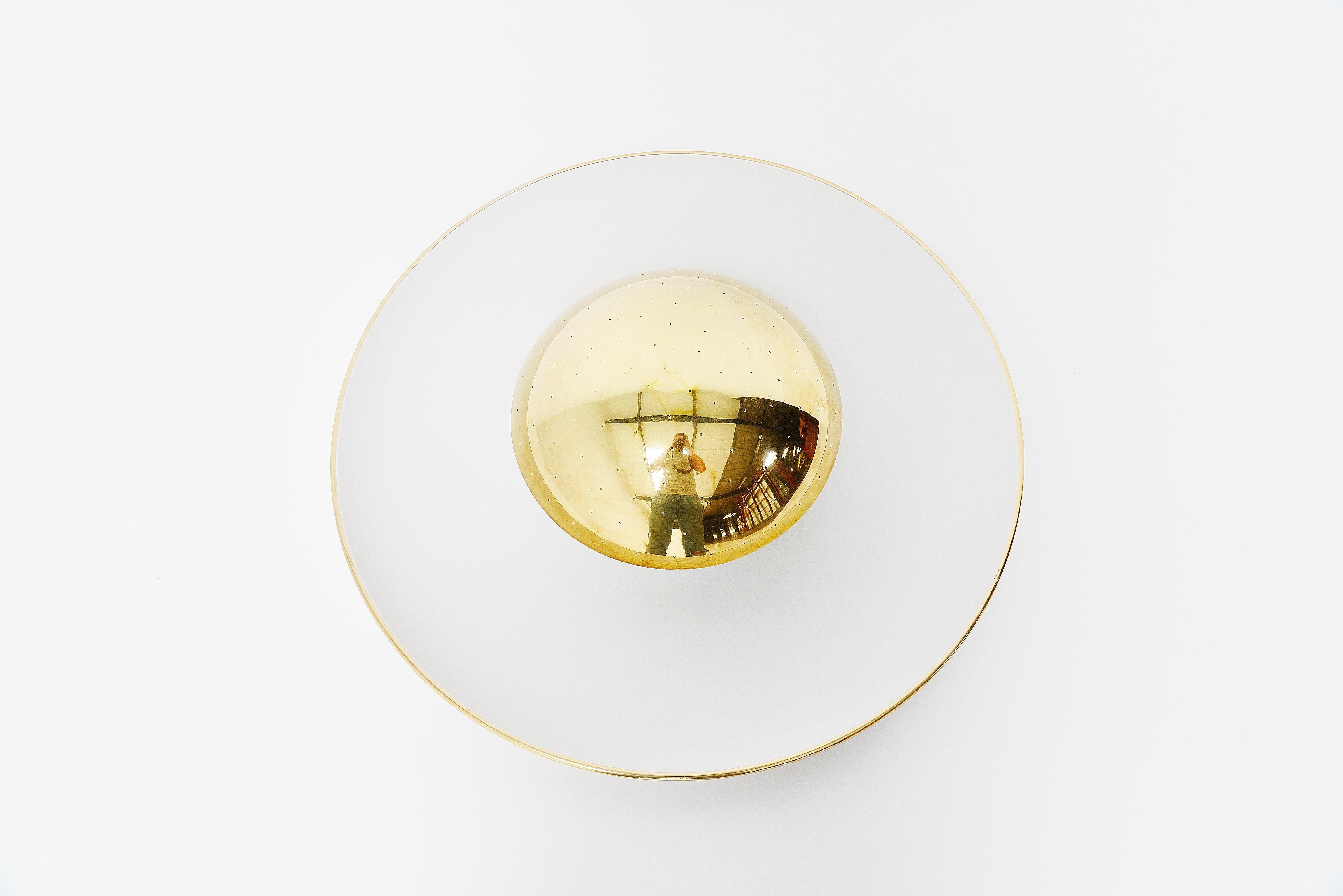 Gino Sarfatti Model 155 Ceiling Lamp Arteluce, 1950 In Good Condition In Roosendaal, Noord Brabant