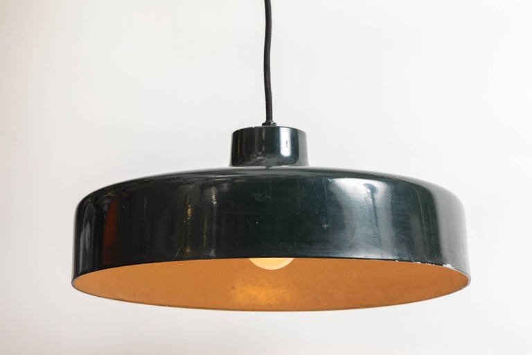 Gino Sarfatti Model 194N Adjustable Wall Light for Arteluce, circa 1950 In Good Condition For Sale In Glendale, CA