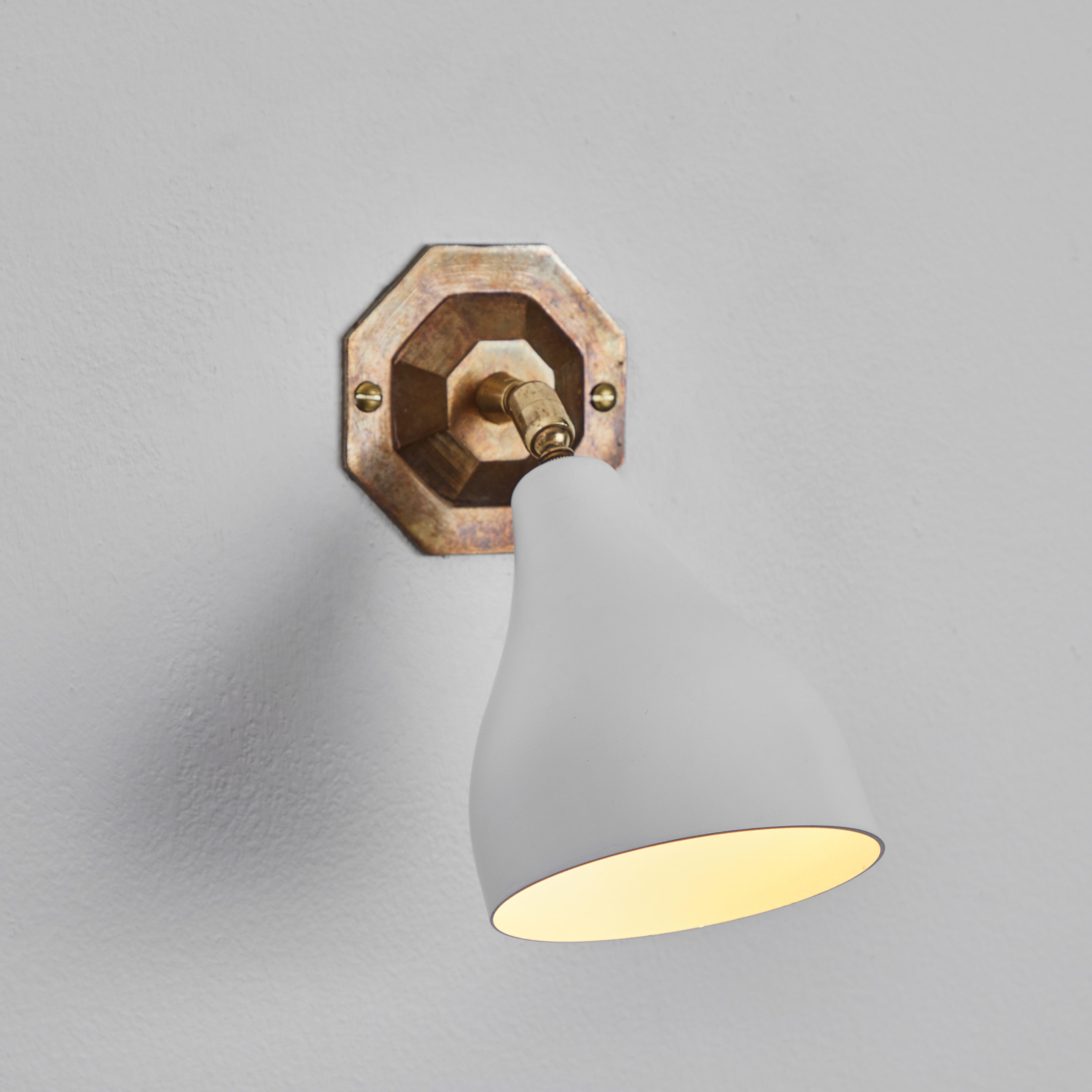 Gino Sarfatti Model #26b Wall Lamp for Arteluce 2