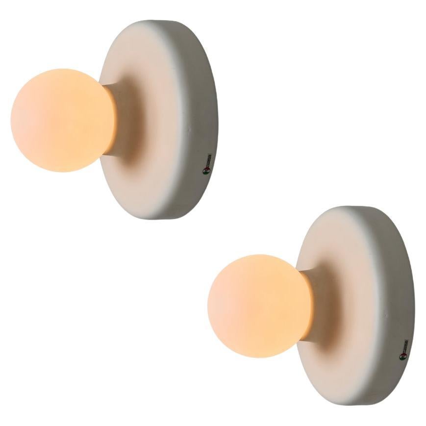 Gino Sarfatti Model #608 Wall or Ceiling lamp for Arteluce c. 1971
