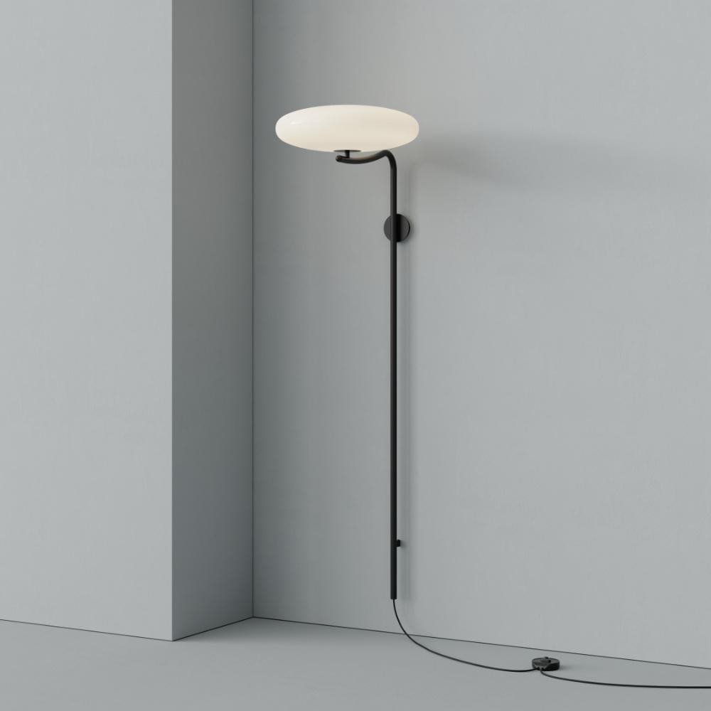Italian Gino Sarfatti Model No. 2065 Wall Light with Cable