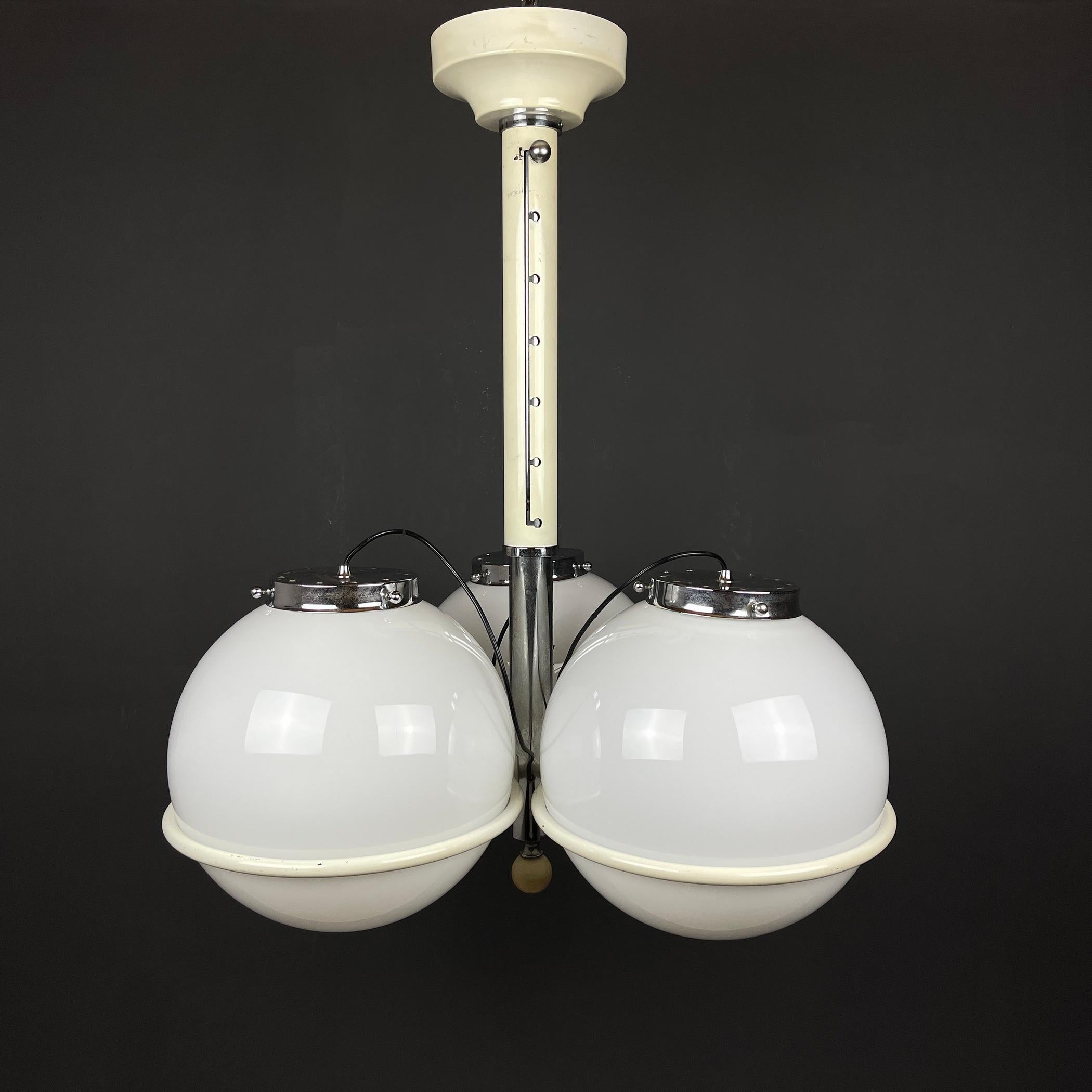 Lampe à suspension globe en verre de Murano de Gino Sarfatti, Italie, années 1960  en vente 3