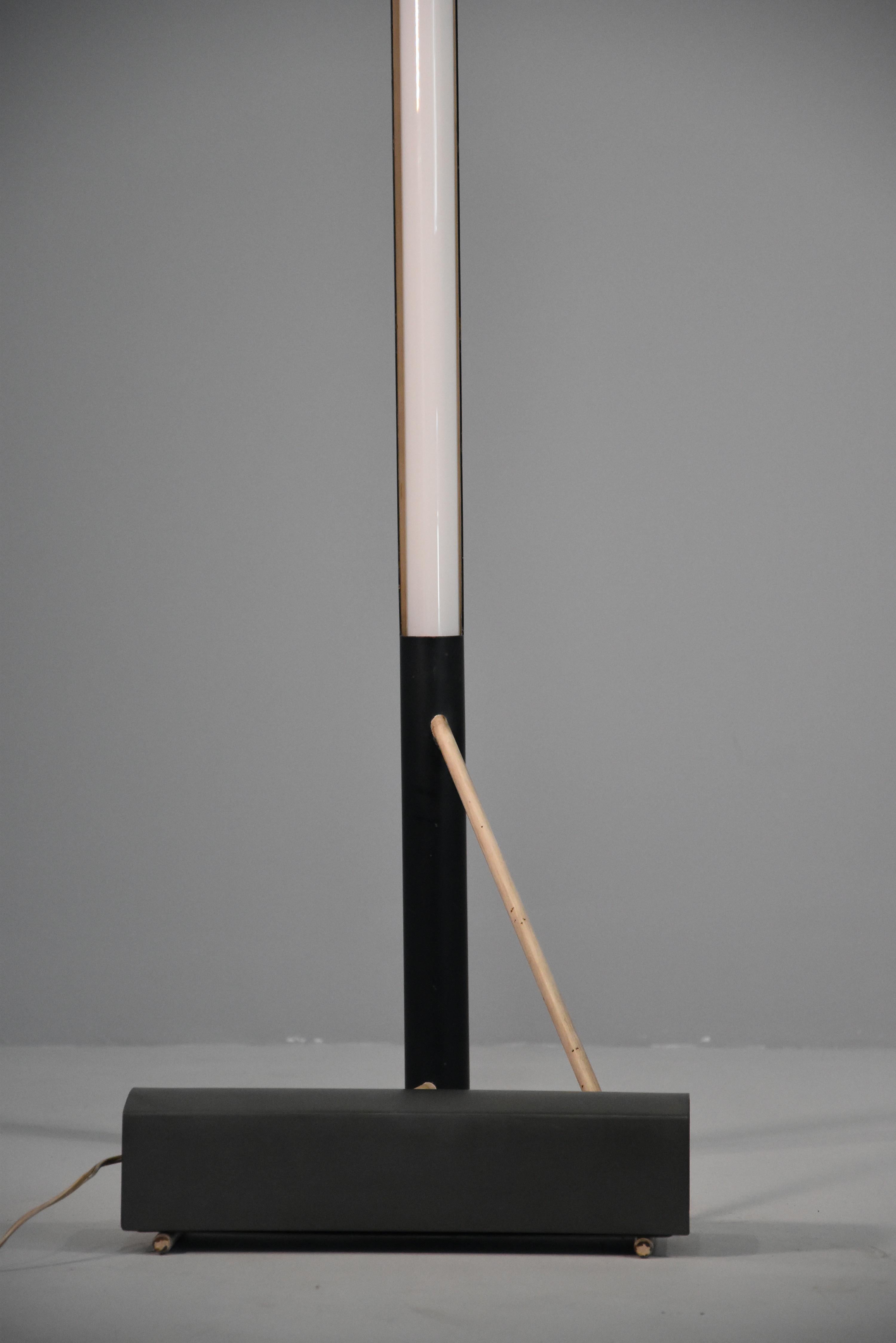 Gino Sarfatti N°1063 Arteluce Floor Lamp in Black 9