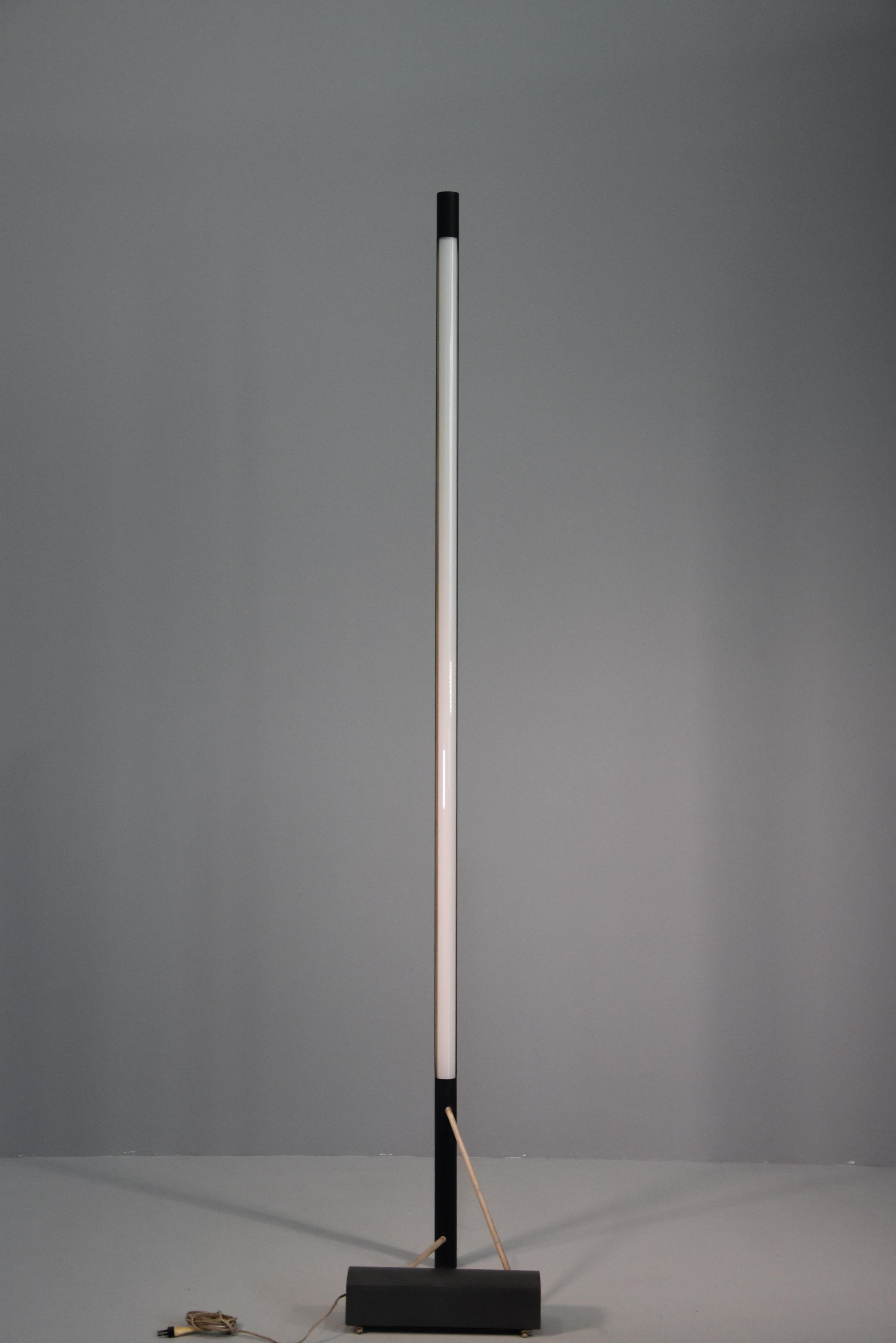 Gino Sarfatti N°1063 Arteluce Floor Lamp in Black 10