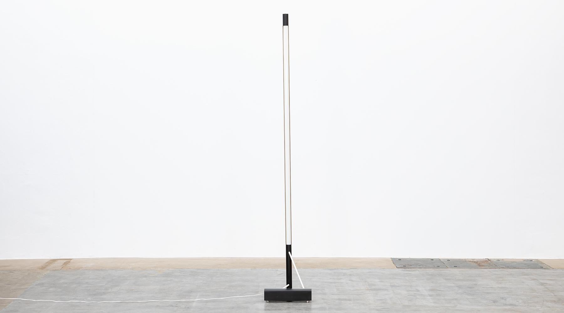 Mid-20th Century Gino Sarfatti N°1063 Floor Lamp in black For Sale