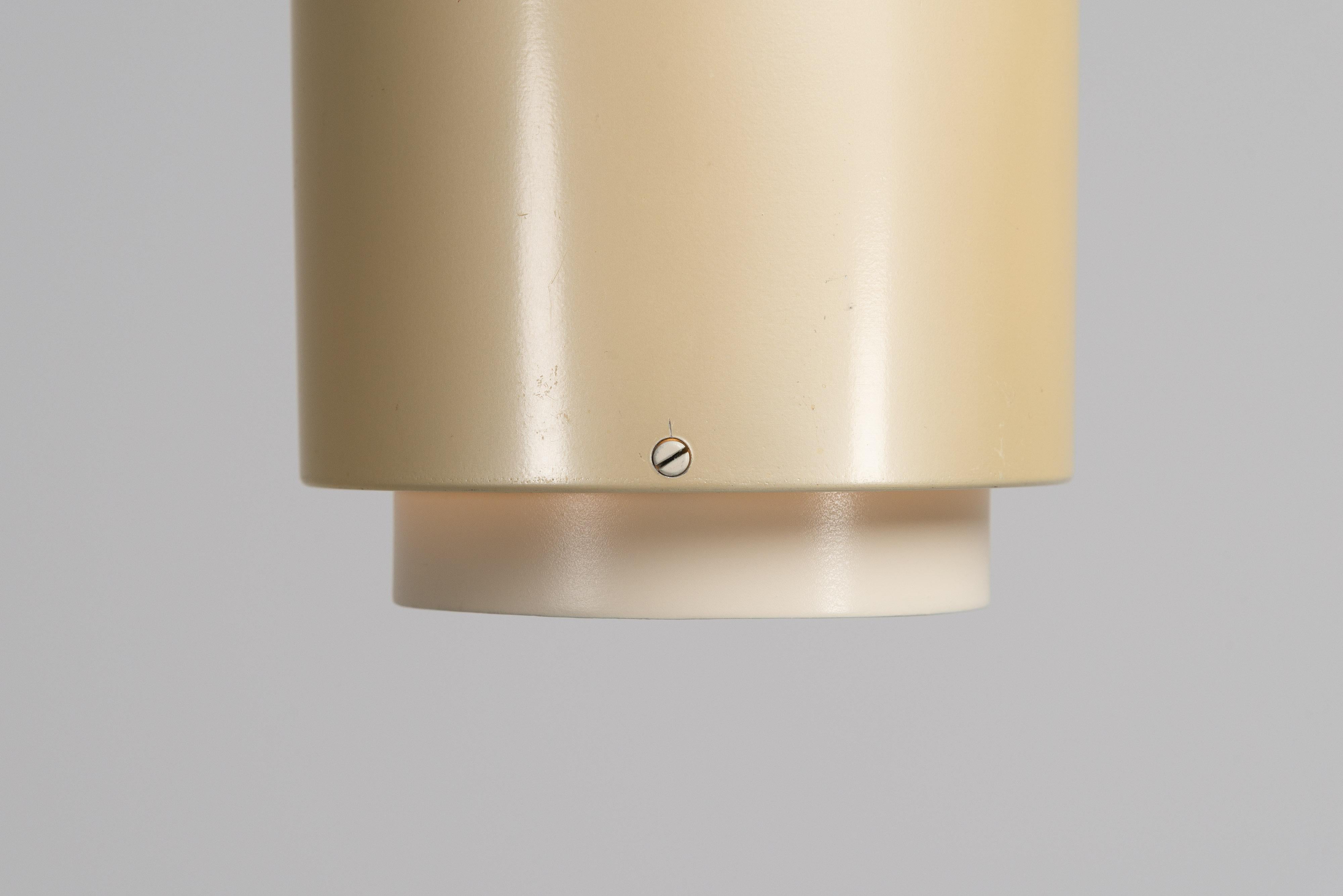Italiano Coppia di lampade a sospensione Gino Sarfatti for Arteluce Italia 1958 in vendita