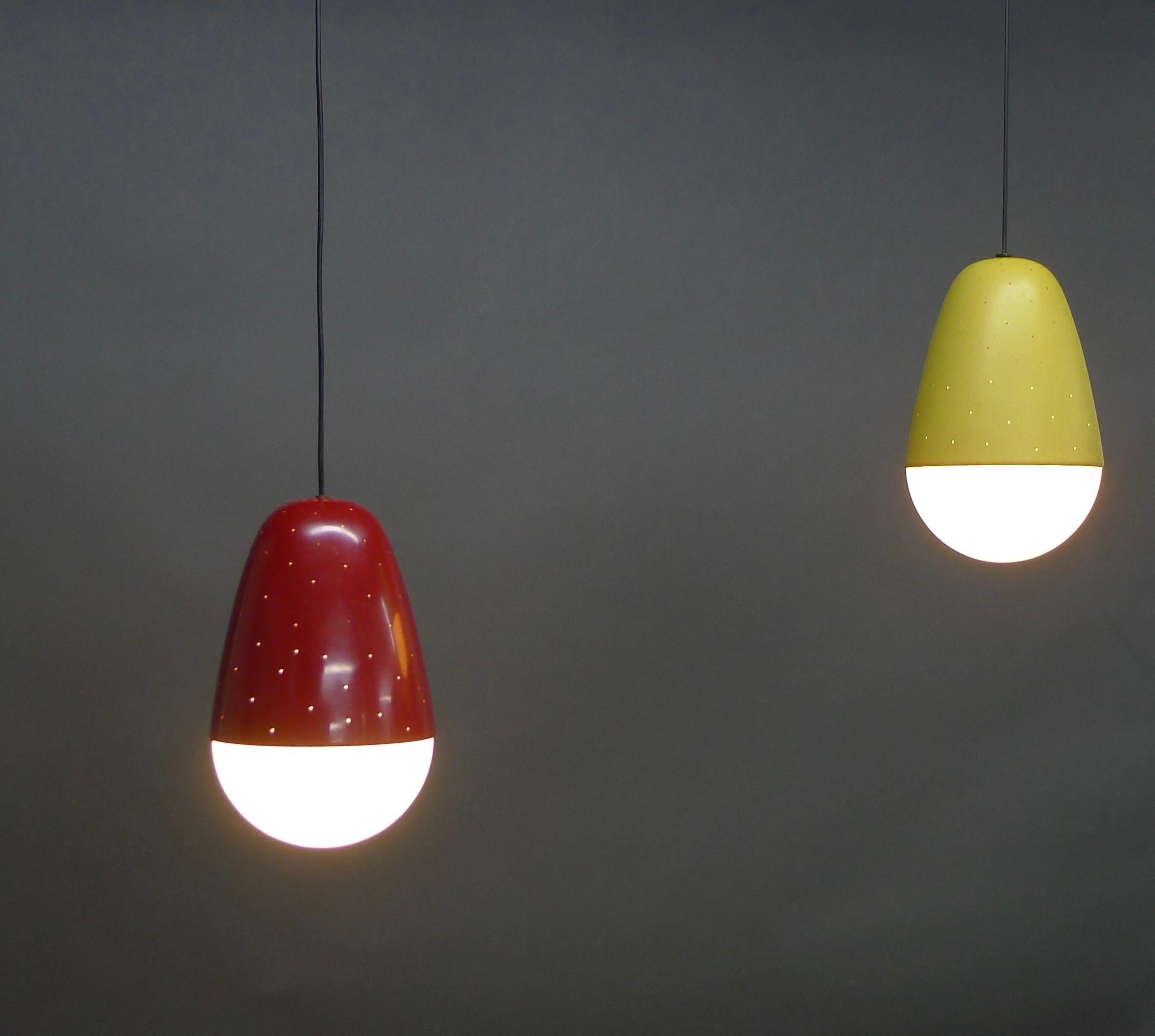 Gino Sarfatti, Pendant Light, Model 2079, Design 1955, for Arteluce, Italy For Sale 2